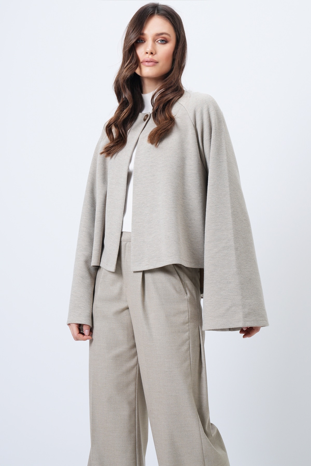 Trend Alaçatı Stili  Kadın Bej Bisiklet Yaka Geniş Kesim Triko Ceket ALC-X14712 - Görsel 5