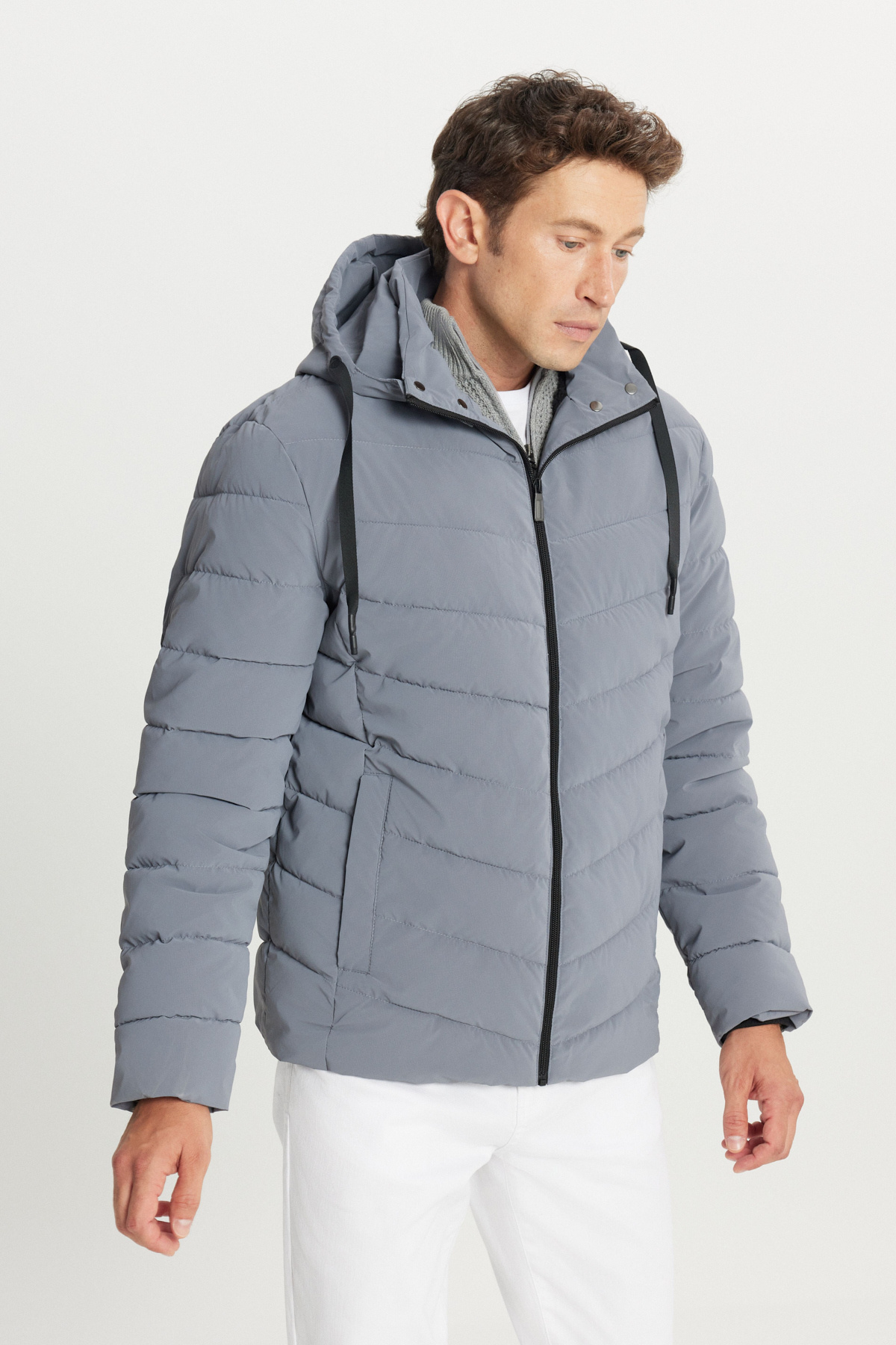 AC&Co / Altınyıldız Classics  Erkek Gri Dolgulu Standart Fit Normal Kesim Dik Yaka Kapüşonlu Yan Cepli Mont Kaban - Görsel 6