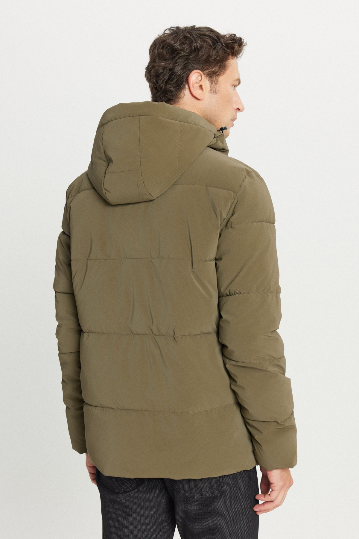 AC&Co / Altınyıldız Classics  Erkek Haki Soğuk Geçirmez Sıcak Tutan Dolgulu Mont Kaban Standart Fit Dik Yaka Kapüşonlu Kapak Cepli - Görsel 9