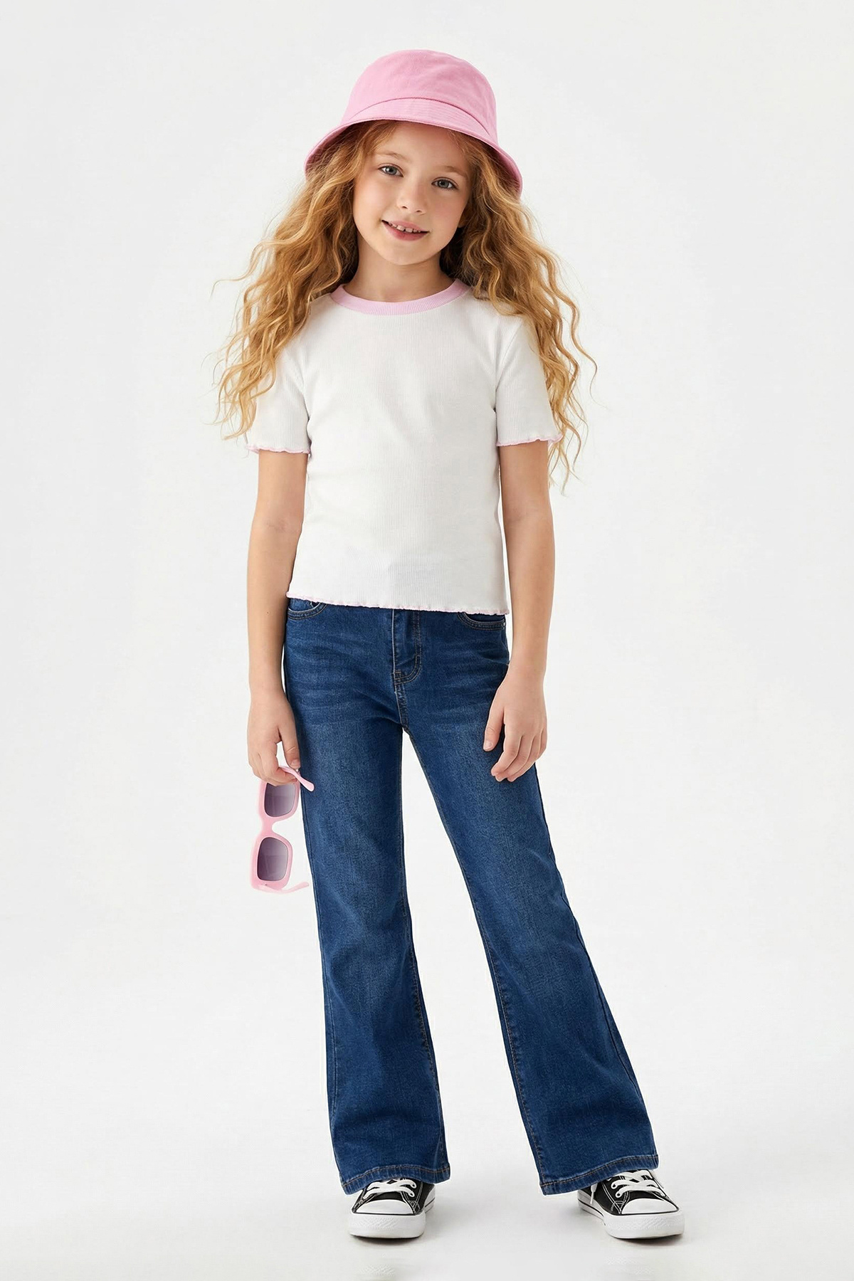 Trendyolmilla Kids Ekru Kız Çocuk Pamuklu Basic Regular Kalıp Kontrast Biye Kısa Kol Örme T-Shirt TKDSS25TS00024