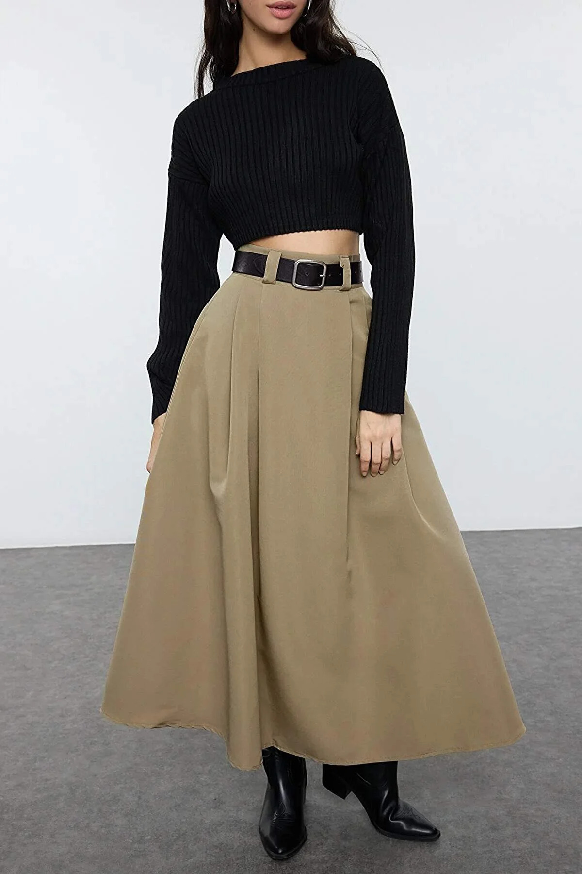 Trendyolmilla  Haki Pileli Maxi Boy Dokuma Etek TEDAW25ET00000 - Görsel 2