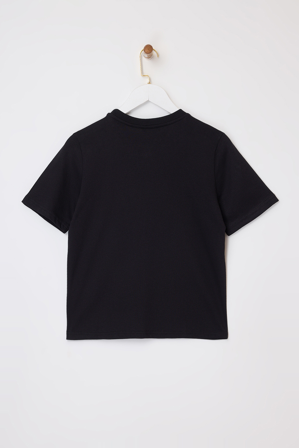 Trendyolmilla  Siyah Regular/Normal Kalıp Aksesuar Detaylı Tok %100 Pamuk Örme T-Shirt TWOSS26TS00007 - Görsel 6