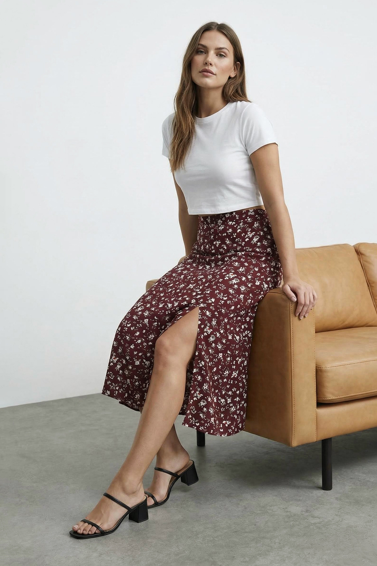 Trendyol Collection Spódnica midi z wiskozy w kolorze bordowym z rozcięciem i...