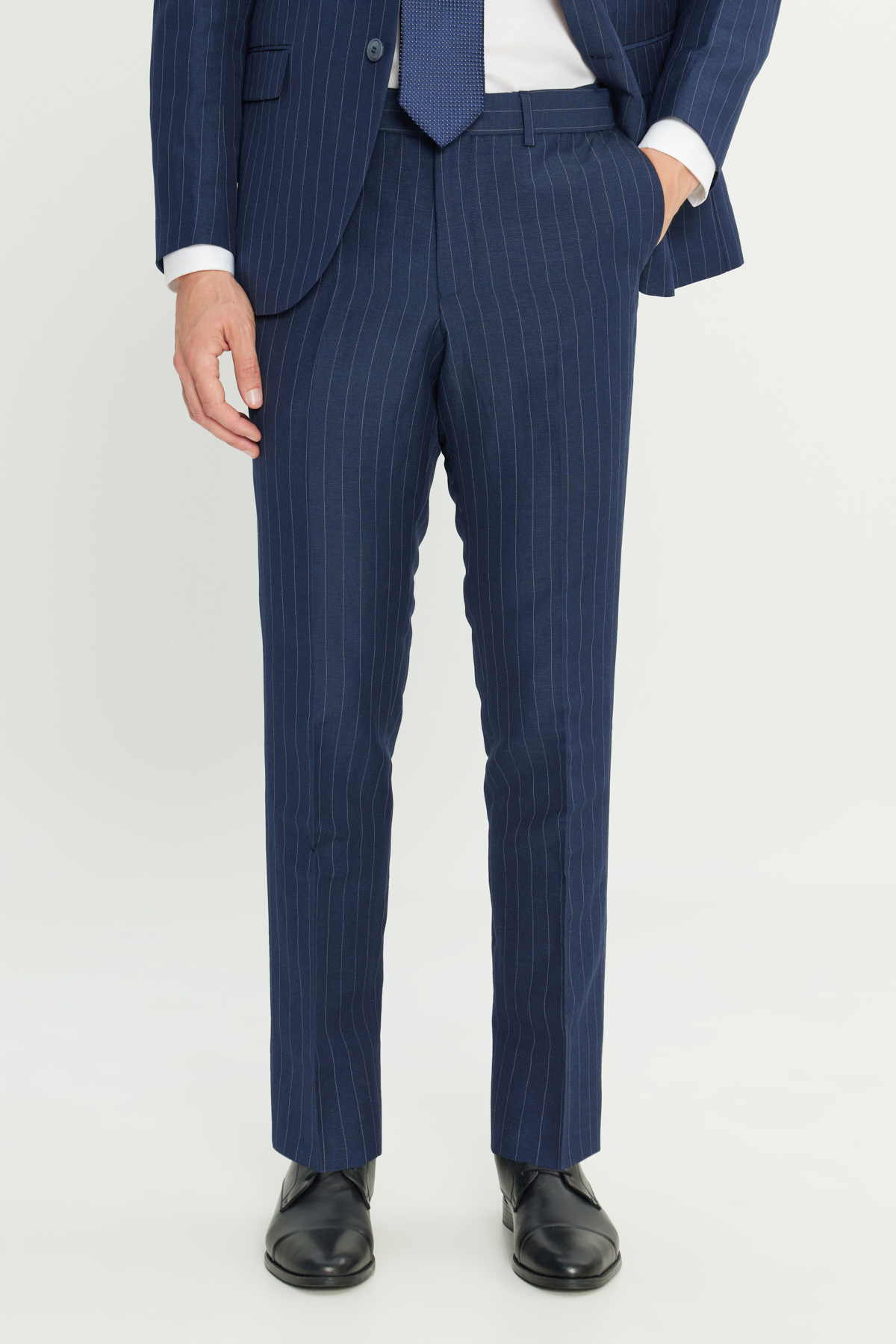 ALTINYILDIZ CLASSICS Erkek Lacivert Keten Slim Fit Dar Kesim Kırlangıç Yaka Çizgili Kapak Cepli Takım Elbise görsel 6