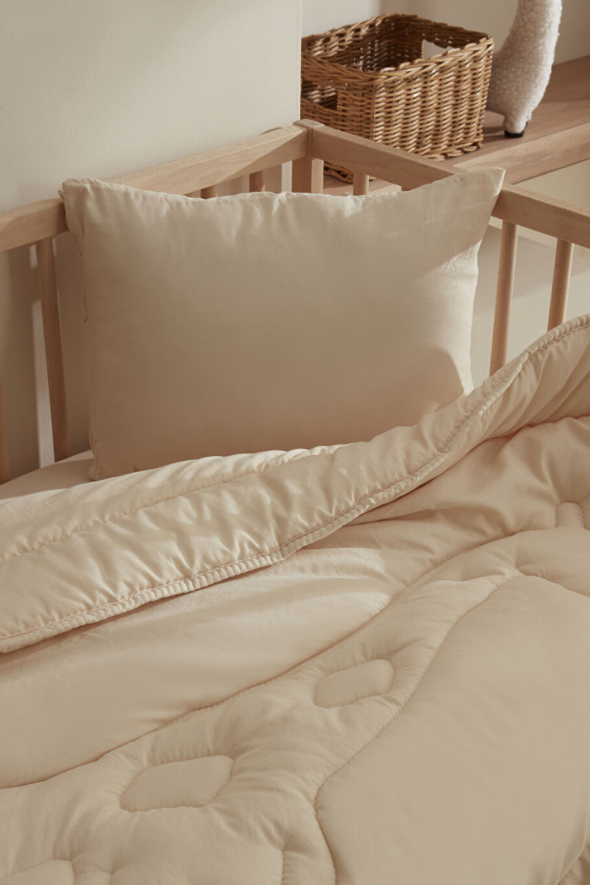 Karaca Home Bebek Bunny Kapitoneli Comfort Set Pudra fotoğrafı 3 (önizleme)