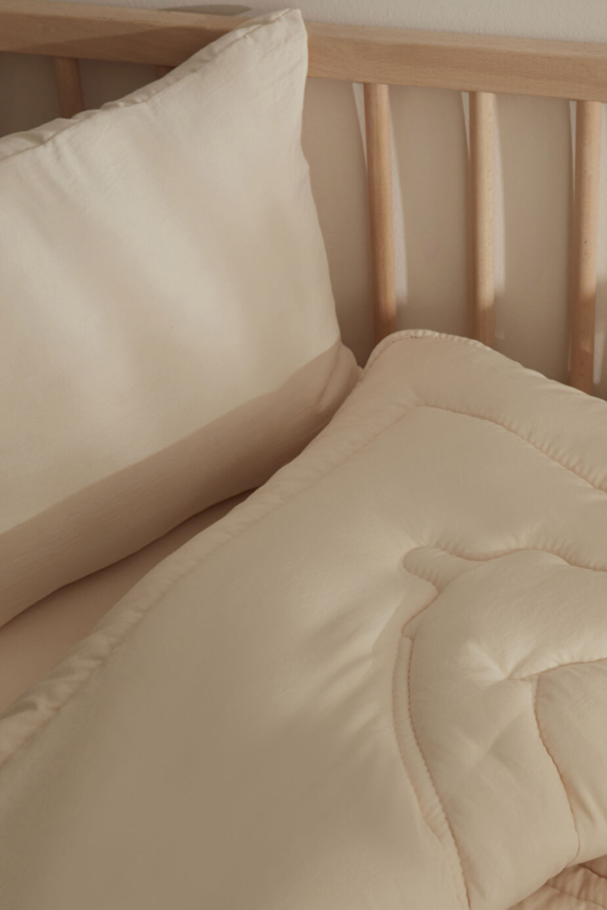 Karaca Home Bebek Bunny Kapitoneli Comfort Set Pudra fotoğrafı 5 (önizleme)