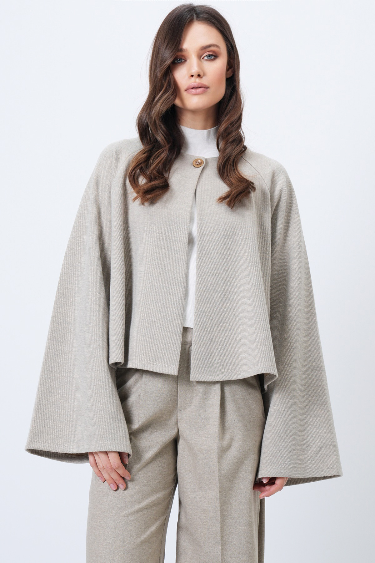 Trend Alaçatı Stili  Kadın Bej Bisiklet Yaka Geniş Kesim Triko Ceket ALC-X14712 - Görsel 2