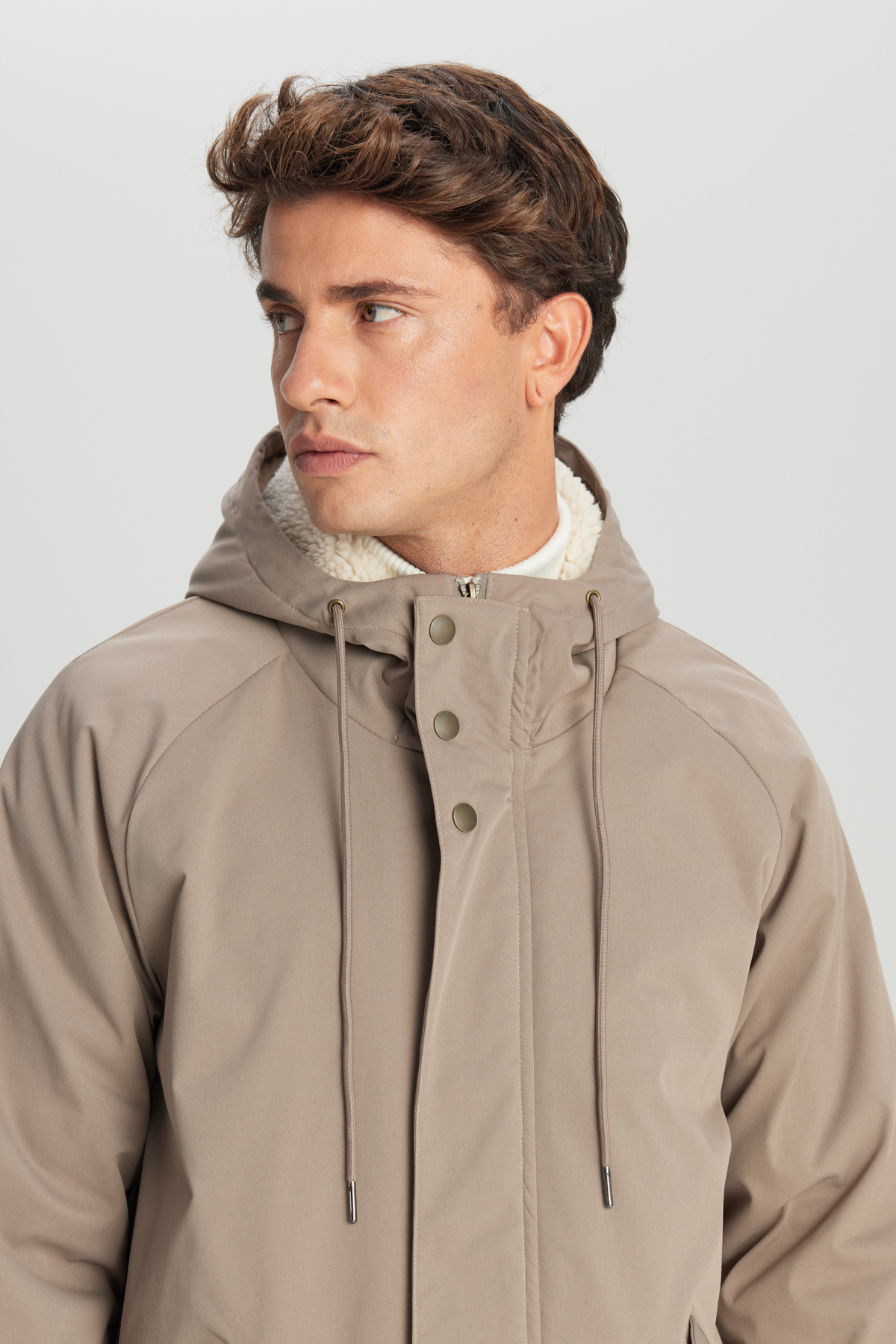 AC&Co / Altınyıldız Classics  Erkek Bej Soğuk Geçirmez Sıcak Tutan Mont Kaban Normal Kesim Kapüşonlu Dik Yaka Yan Cepli - Görsel 7