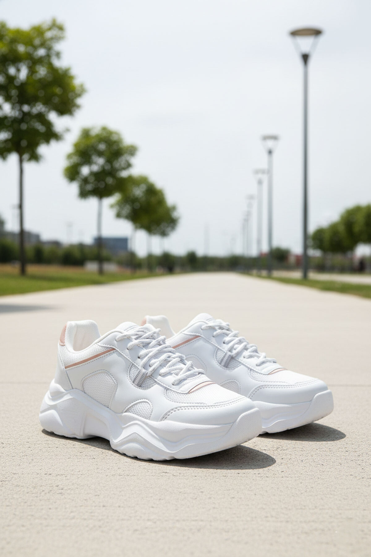 SOHO  Beyaz-Pudra Kadın Sneaker 20574