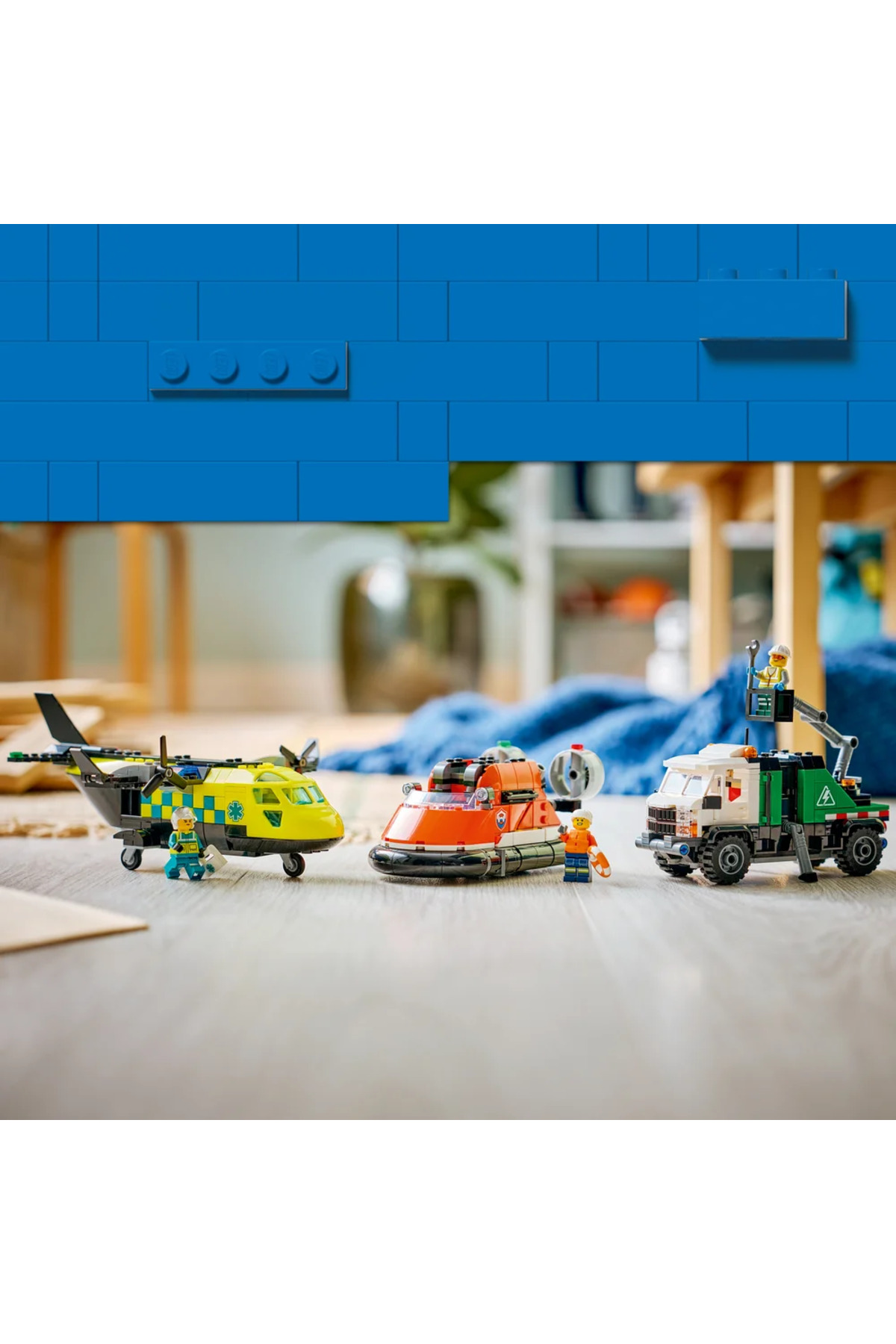 LEGO ® City Uçak, Servis Kamyonu ve Hoverkraft Karışımı 60505- 7+ Yaratıcı Oyuncak Yapım Seti (990 Parça) fotoğrafı 5 (önizleme)