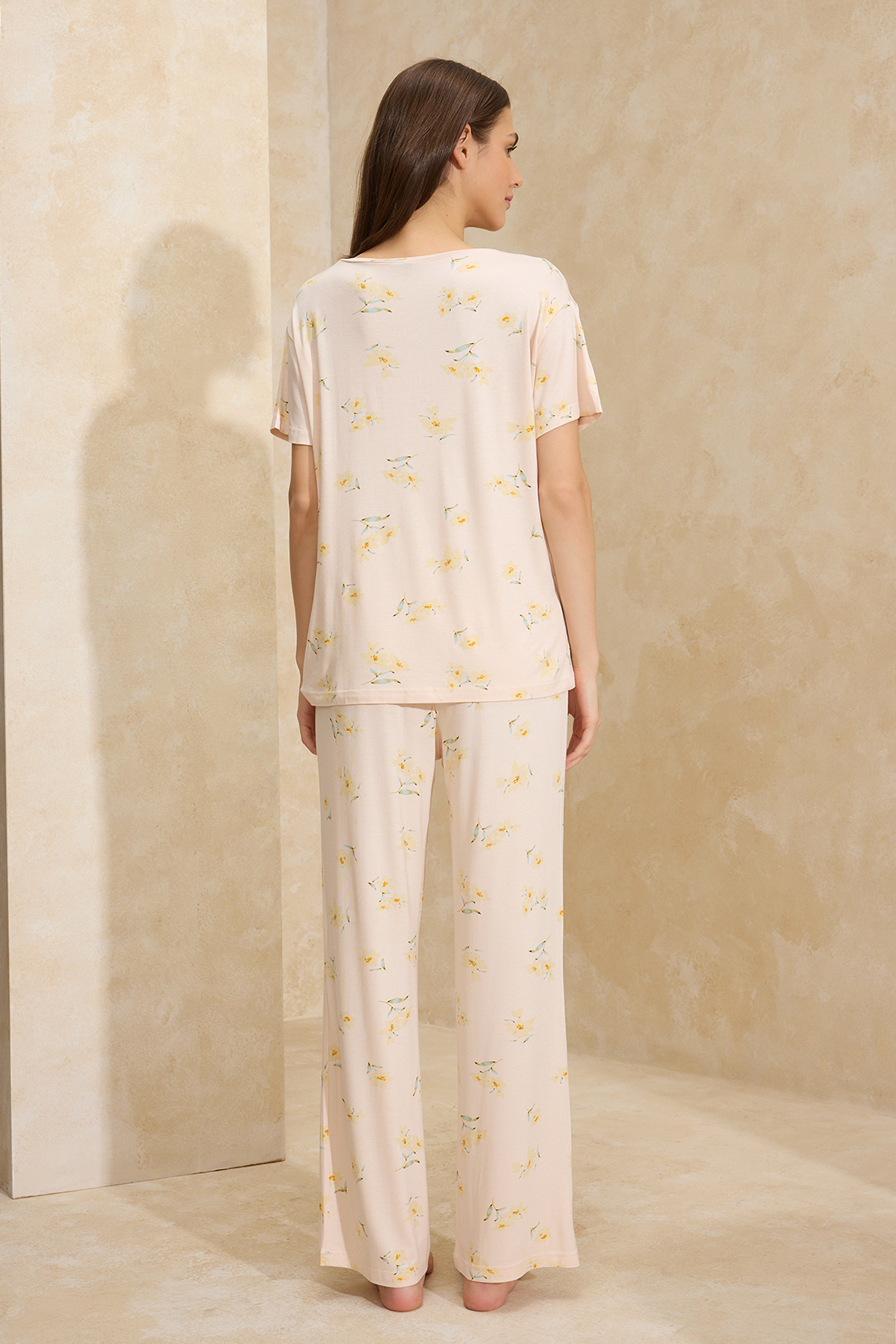 Trendyolmilla  Somon Çiçekli Örme Pijama Takımı THMSS26PT00023 - Görsel 4