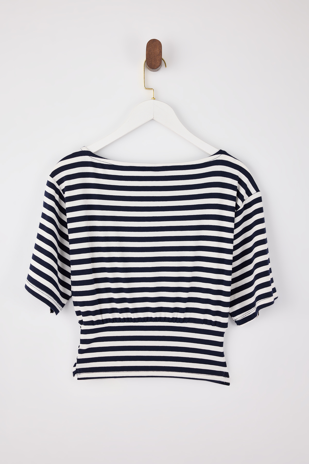 Trendyolmilla  Lacivert Çizgili Regular/Normal Kalıp Asimetrik Yaka Yumuşak Örme Bluz TWOSS26BZ00097 - Görsel 7