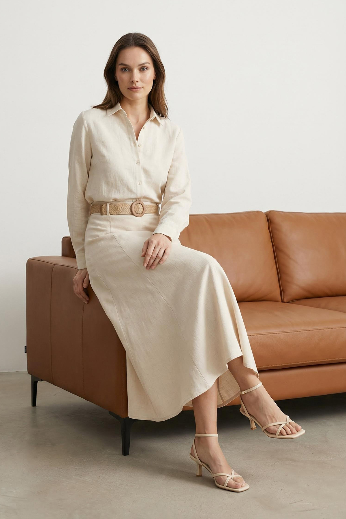 Trendyol Collection Beigefarbener, detaillierter Leinen-Maxirock in A-Linie i...