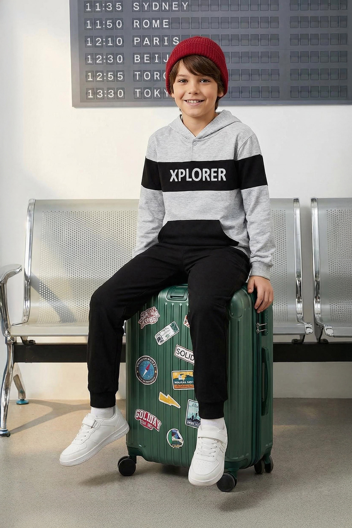 Trendyolmilla Kids Gri Melanj Slogan Baskılı Erkek Çocuk Kanguru Cepli Slim Pamuklu Örme Alt-Üst Takım TKDAW25AU00060
