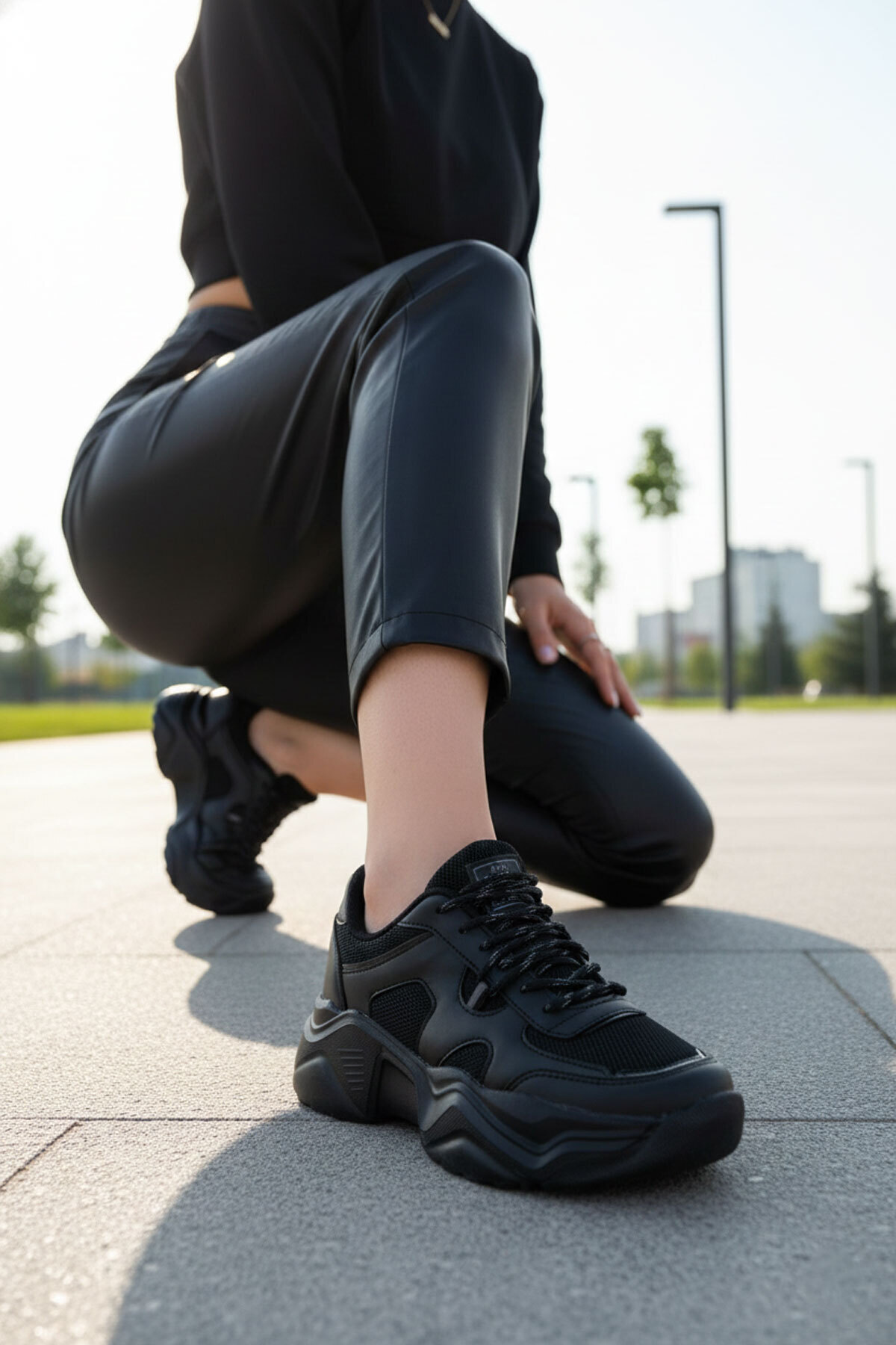 SOHO  Siyah-Siyah Kadın Sneaker 20574