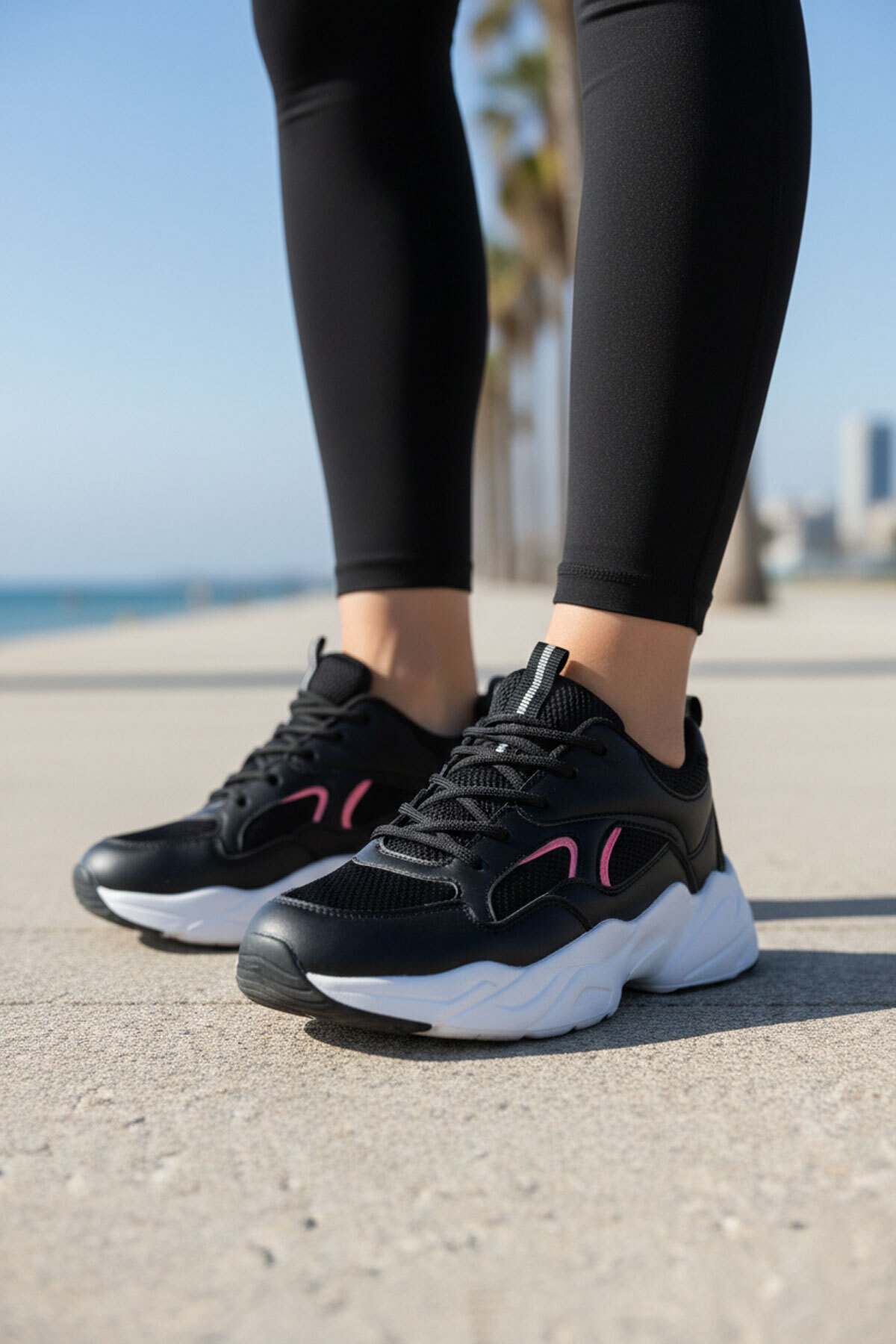 Siyah-Pembe Kadın Sneaker 20822 3