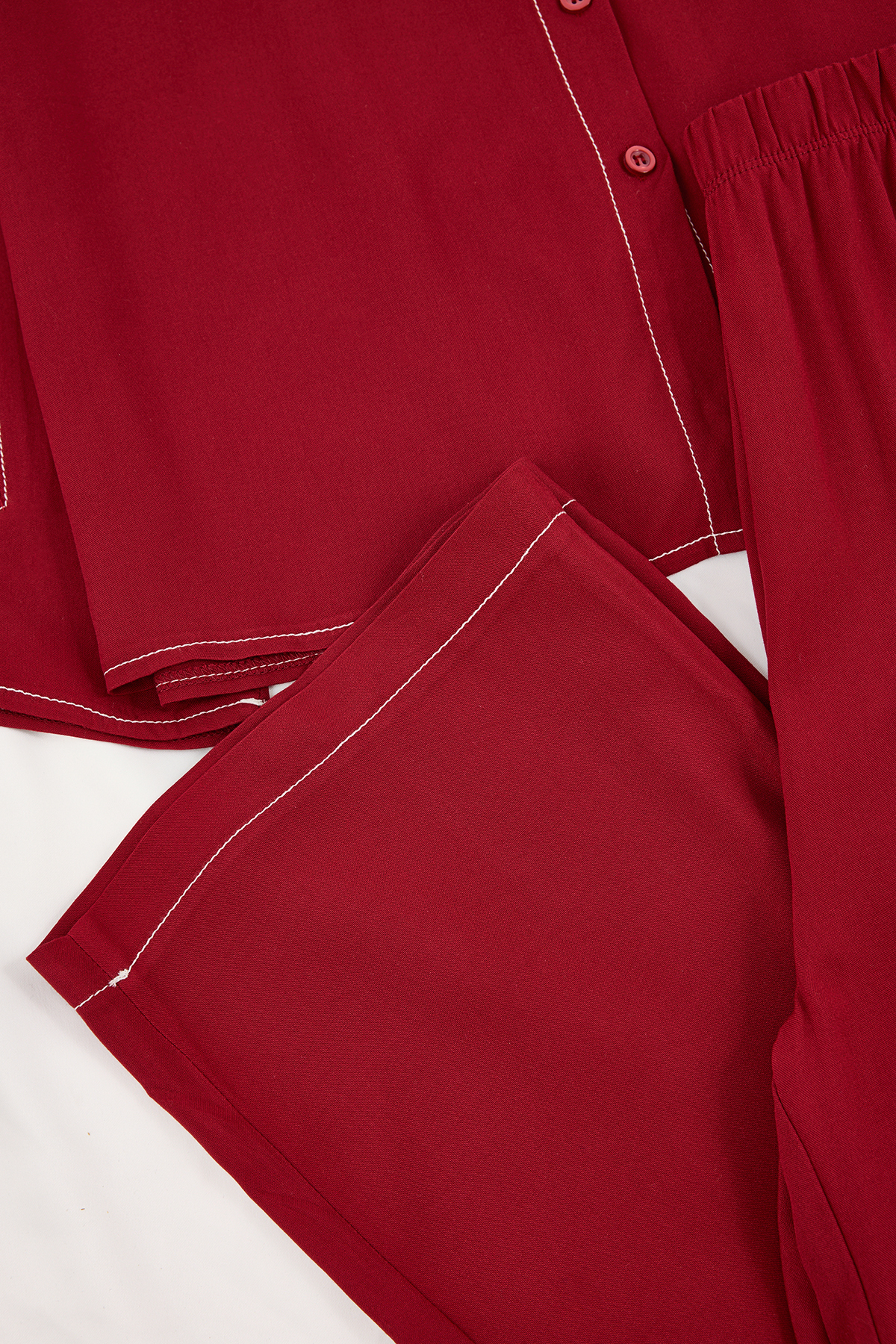 Trendyolmilla  Bordo Dikiş Detaylı Rahat Kalıp Viskon Dokuma Pijama Takımı THMSS26PT00003 - Görsel 6