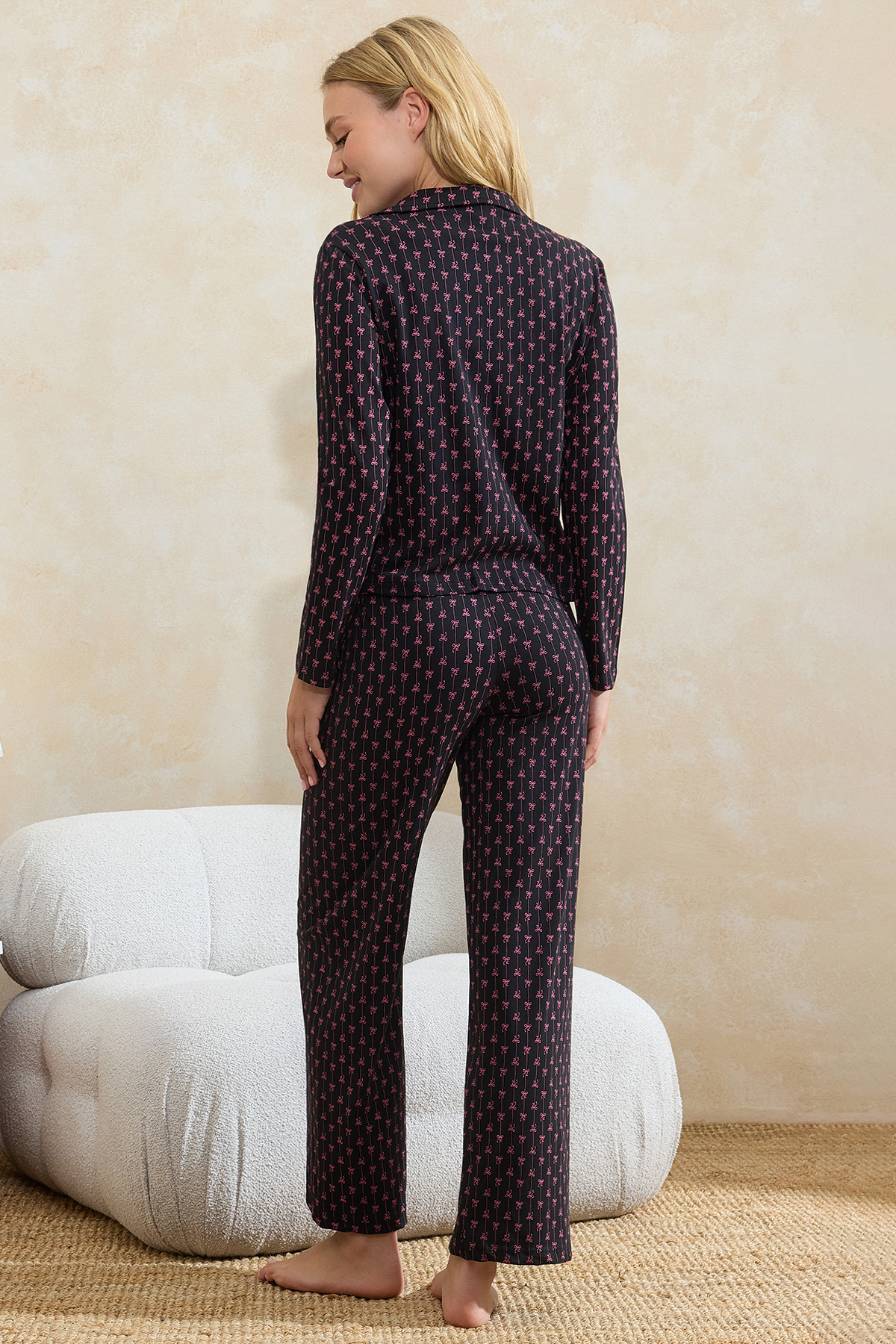 Trendyolmilla  Siyah 3'lü Pamuklu Likralı Bağlamalı Kurdele Desenli Örme Pijama Takımı THMSS26PT00064 - Görsel 4