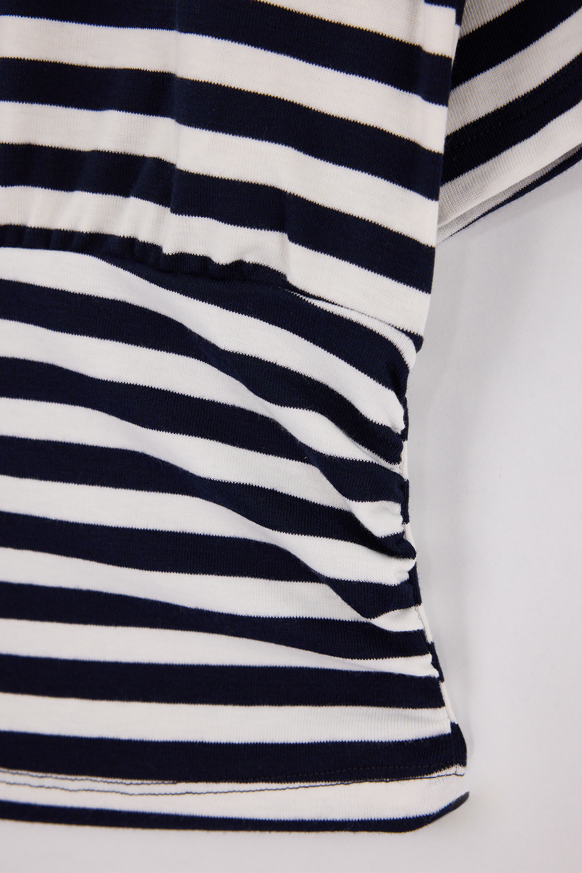 Trendyolmilla  Lacivert Çizgili Regular/Normal Kalıp Asimetrik Yaka Yumuşak Örme Bluz TWOSS26BZ00097 - Görsel 6