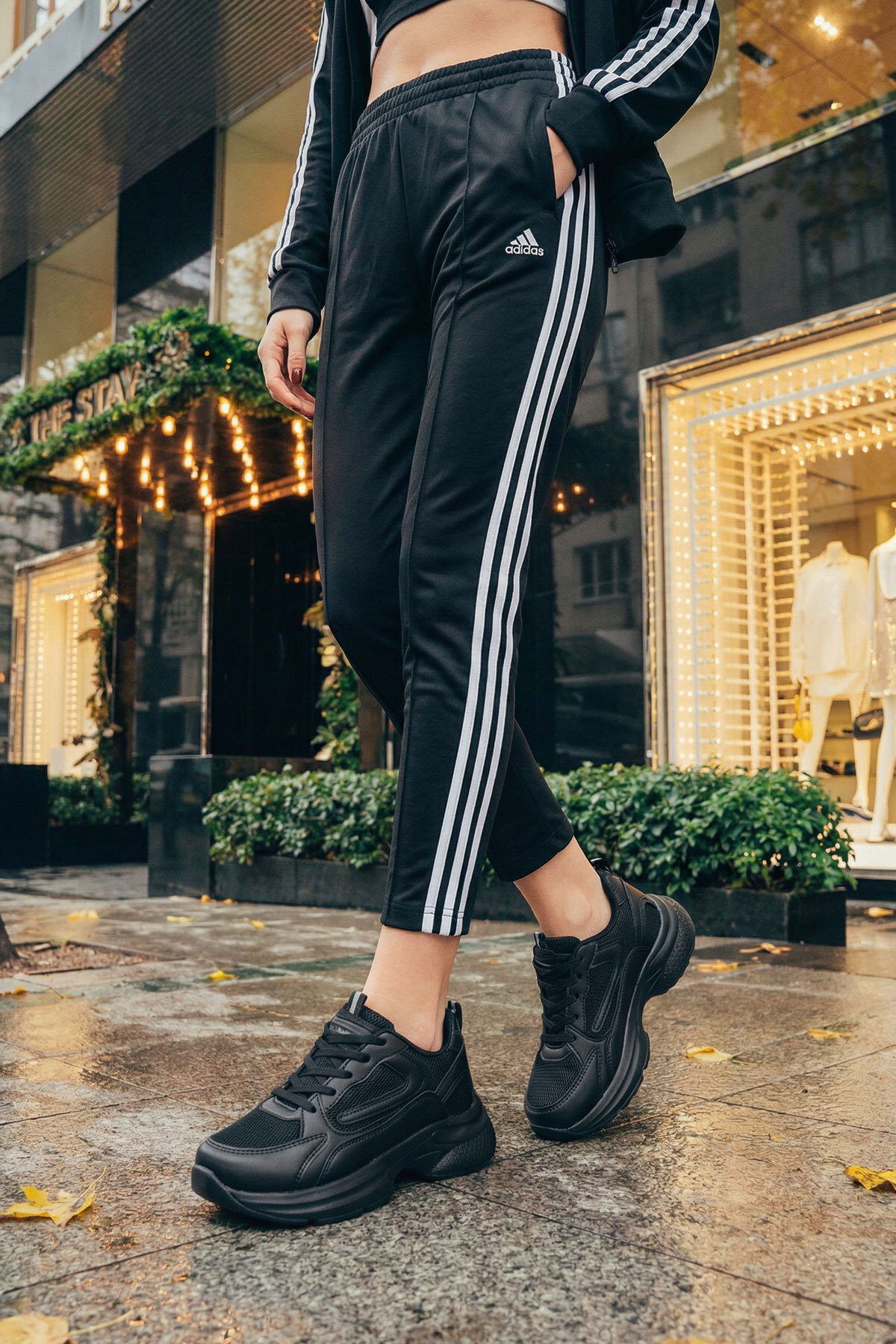 Black-Black Female Sneaker 20413