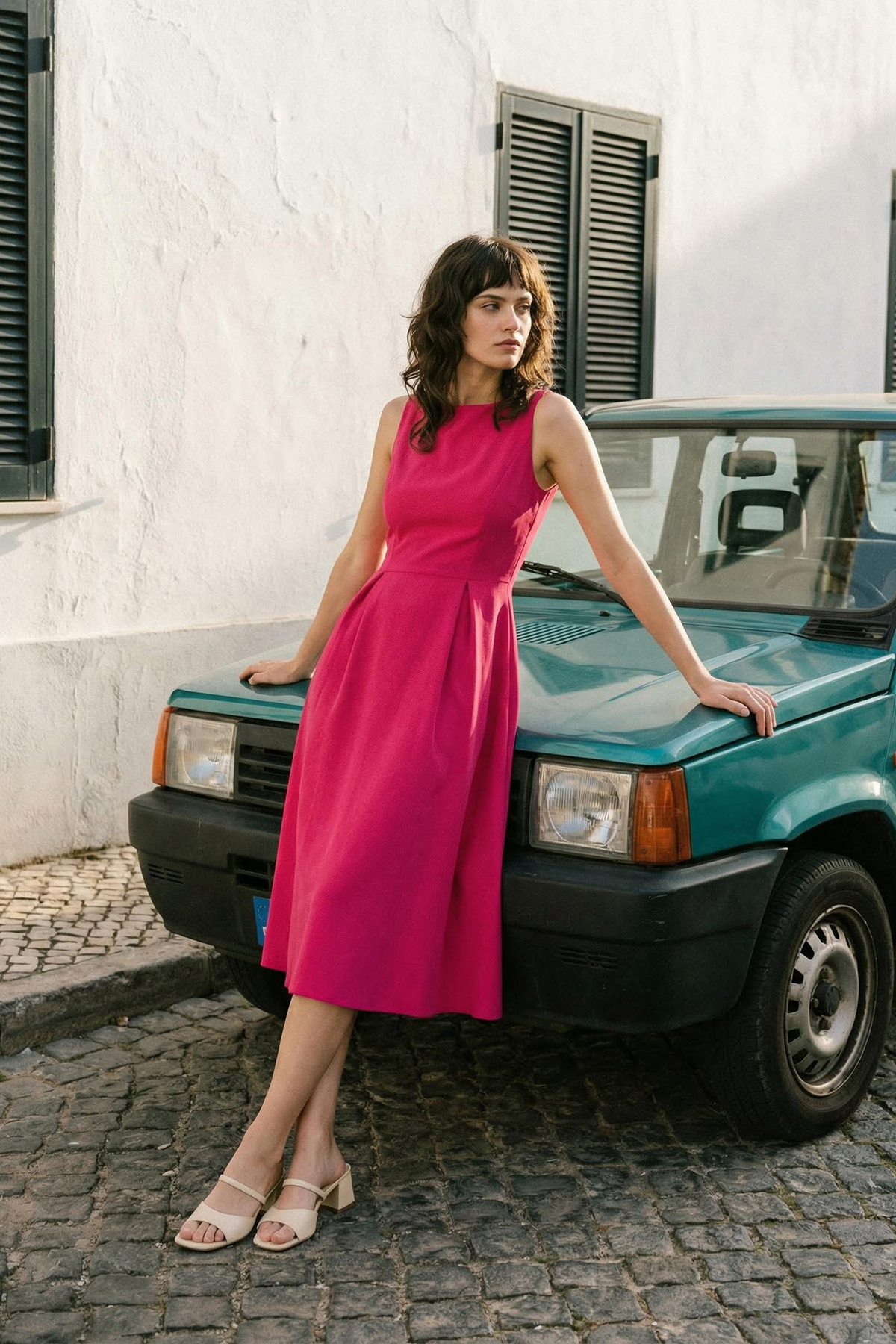 Kolekcia Trendyol Fuchsiové skladané midi tkané šaty s podšívkou v páse TWOSS...