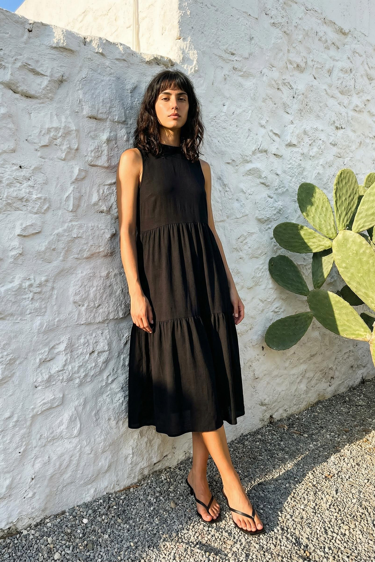 Trendyolmilla Siyah Shift/Düz Kesim Dik Yaka Midi Dokuma Elbise