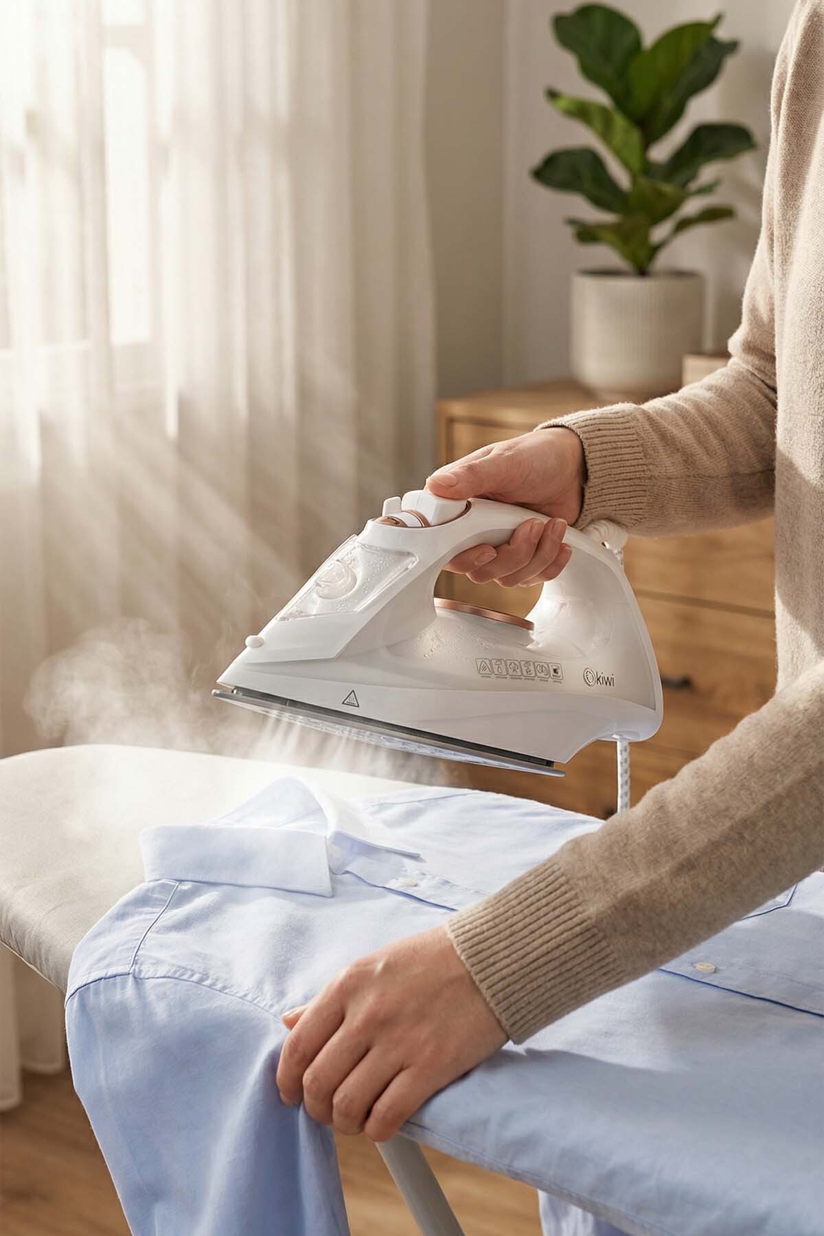 KSI-6344 Buharlı Ütü | 2200 Watt, Seramik Taban, 90g Şok Buhar, 220ml Su Haznesi Beyaz 6