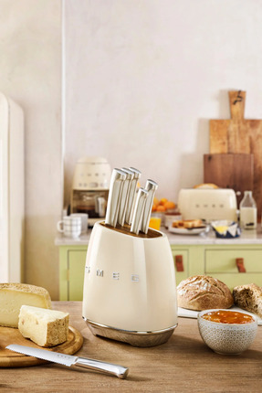 Smeg 50's Style Krem Retro 6'lı Blok Bıçak Seti