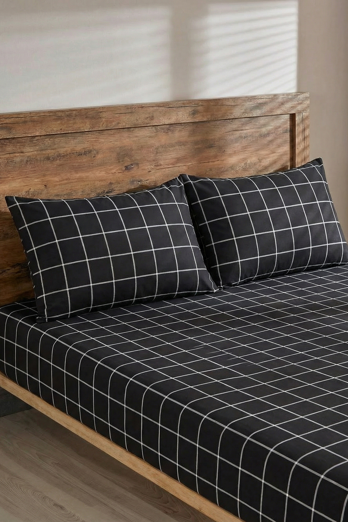 TRENDYOLMİLLA HOME Doppelbett-Spannbettlaken-Set in Schwarz, 180 x 200 + 30 c...