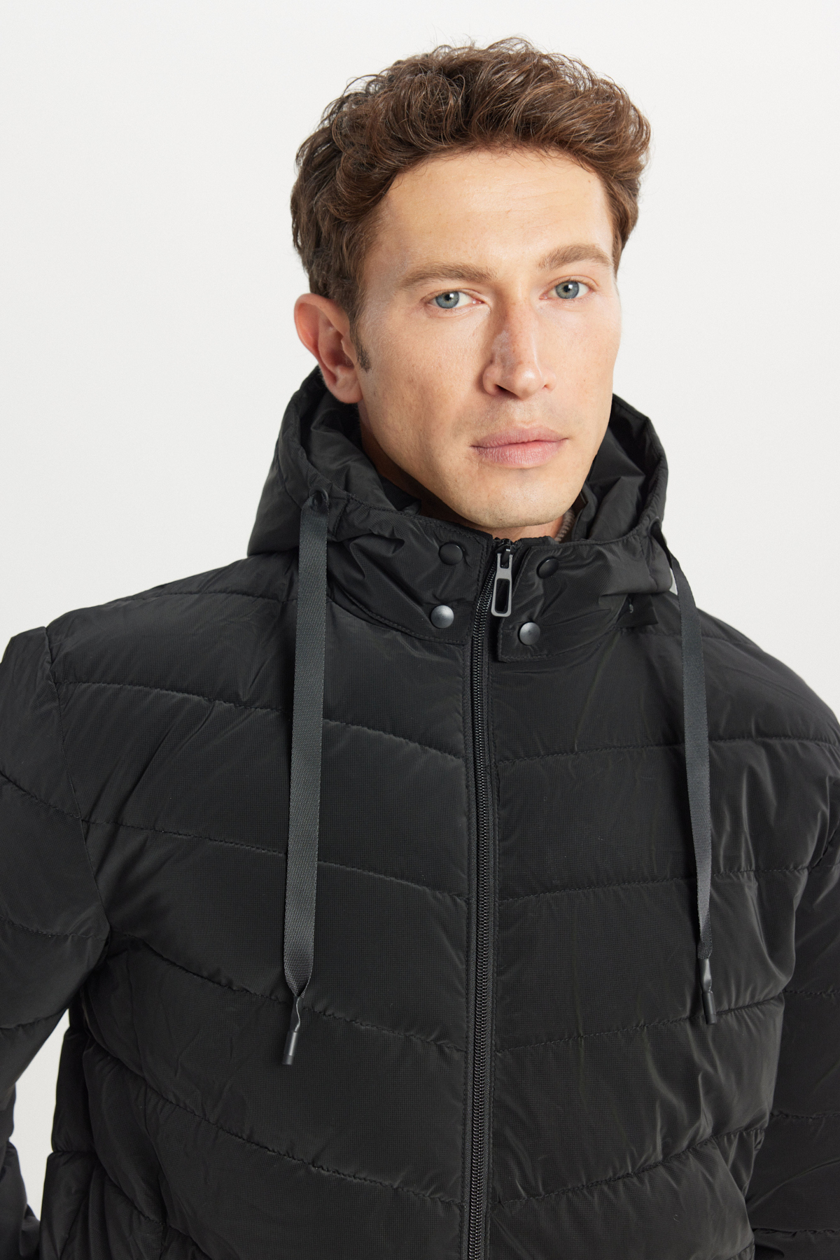 AC&Co / Altınyıldız Classics  Erkek Siyah Dolgulu Standart Fit Normal Kesim Dik Yaka Kapüşonlu Yan Cepli Mont Kaban - Görsel 8