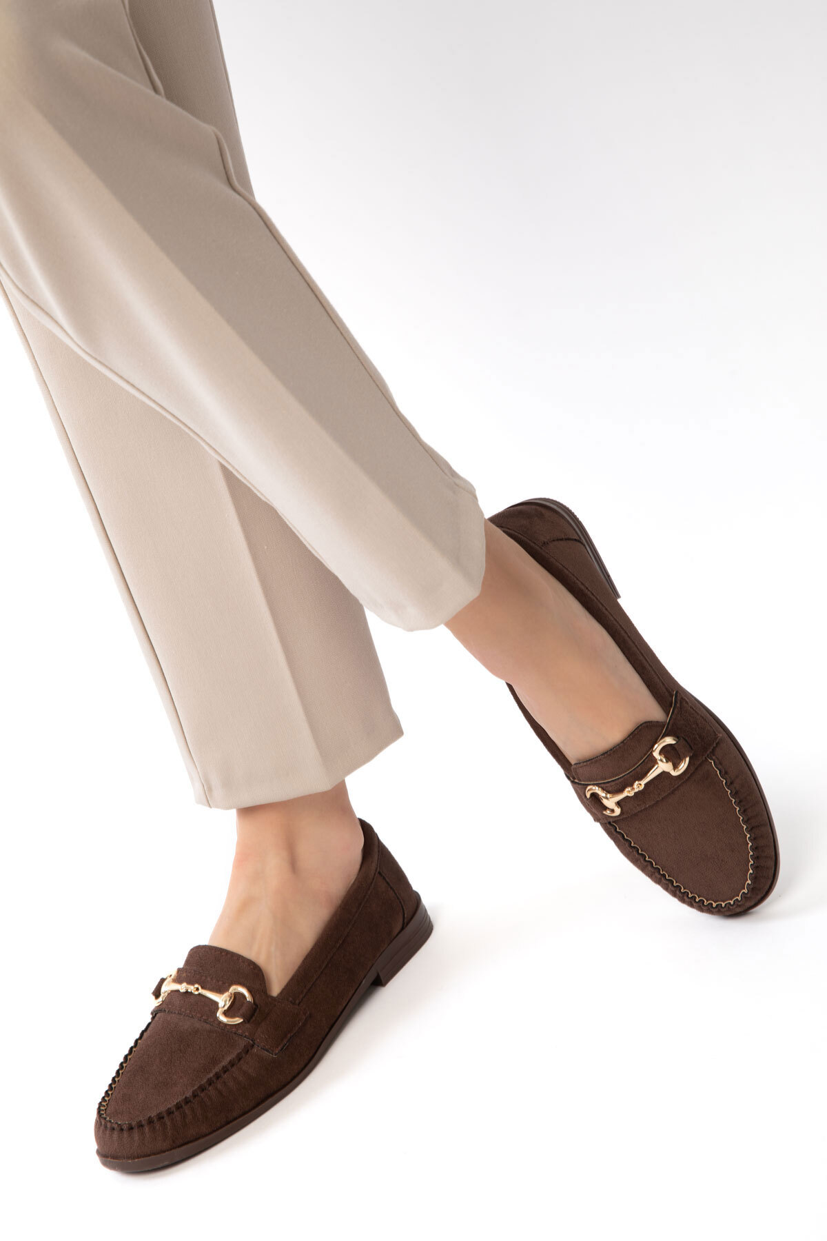 SOHO Braune Wildleder-Damen-Loafer-Schuhe 21245