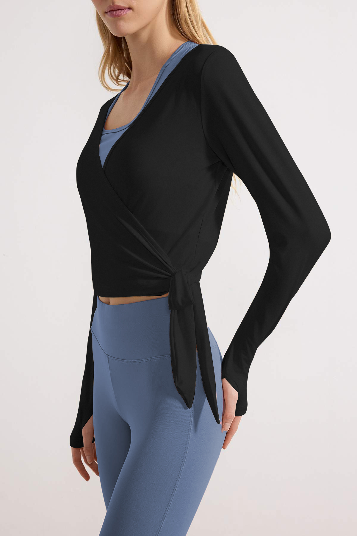 Trendyolmilla  Siyah Micro Bağlamalı Kruvaze Crop Örme Spor Bluz/Bolero THMSS26BZ00002 - Görsel 3