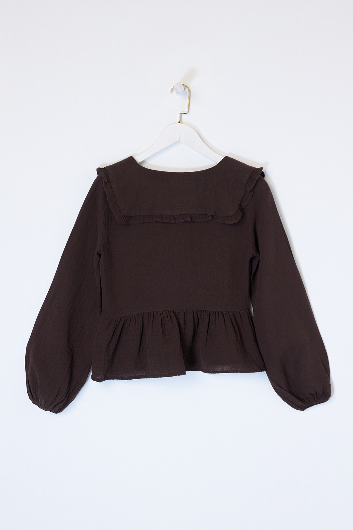 Trendyolmilla  Kahverengi Önü Bağlamalı Bebe Yaka Karpuz Kol Pamuklu Bluz TDRSS26BZ00021 - Görsel 2