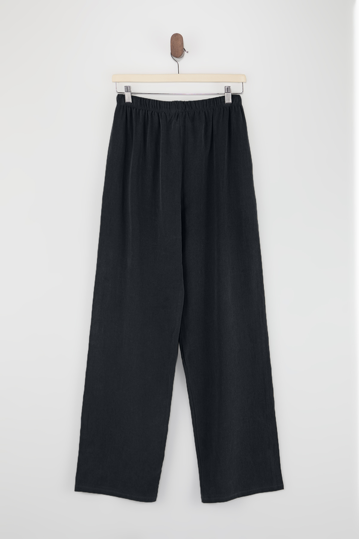 Trendyolmilla  Siyah Geniş Paça Tencel Pantolon TDRSS26PL00008 - Görsel 5