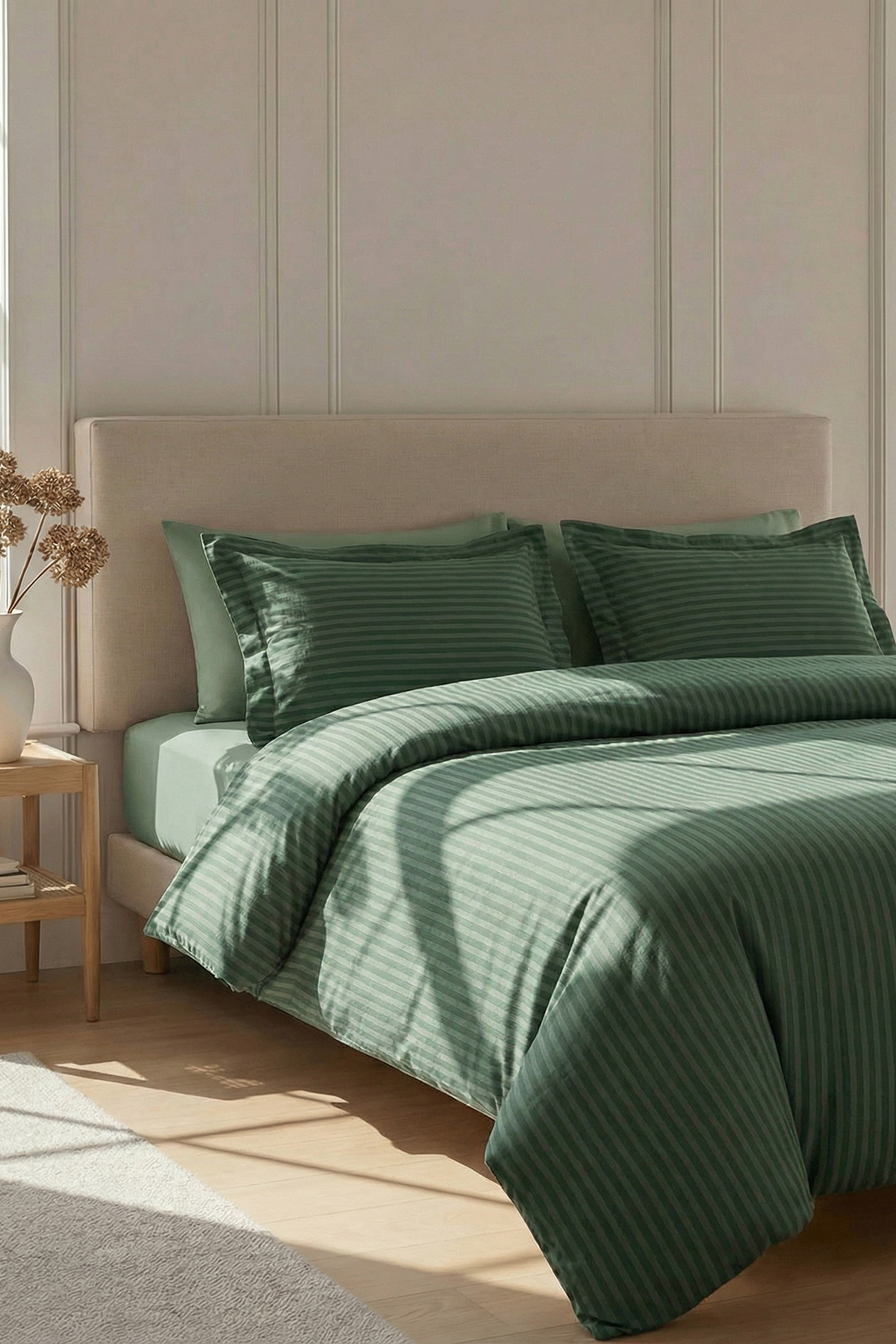 TRENDYOLMİLLA HOME Doppelbett-Bettbezug-Set ohne Laken mit Streifenmuster TPH...