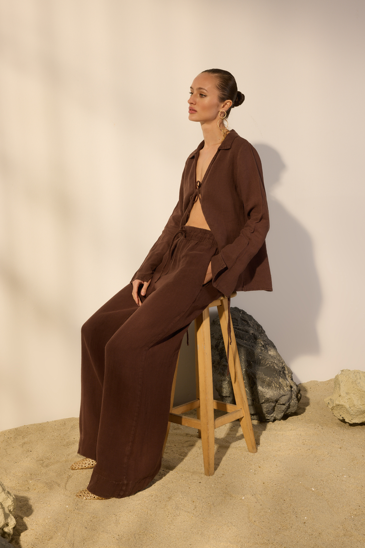 Trendyolmilla  Kahverengi %100 Keten Beli Lastikli Yüksek Bel Pantolon TWOSS26PL00051 - Görsel 2