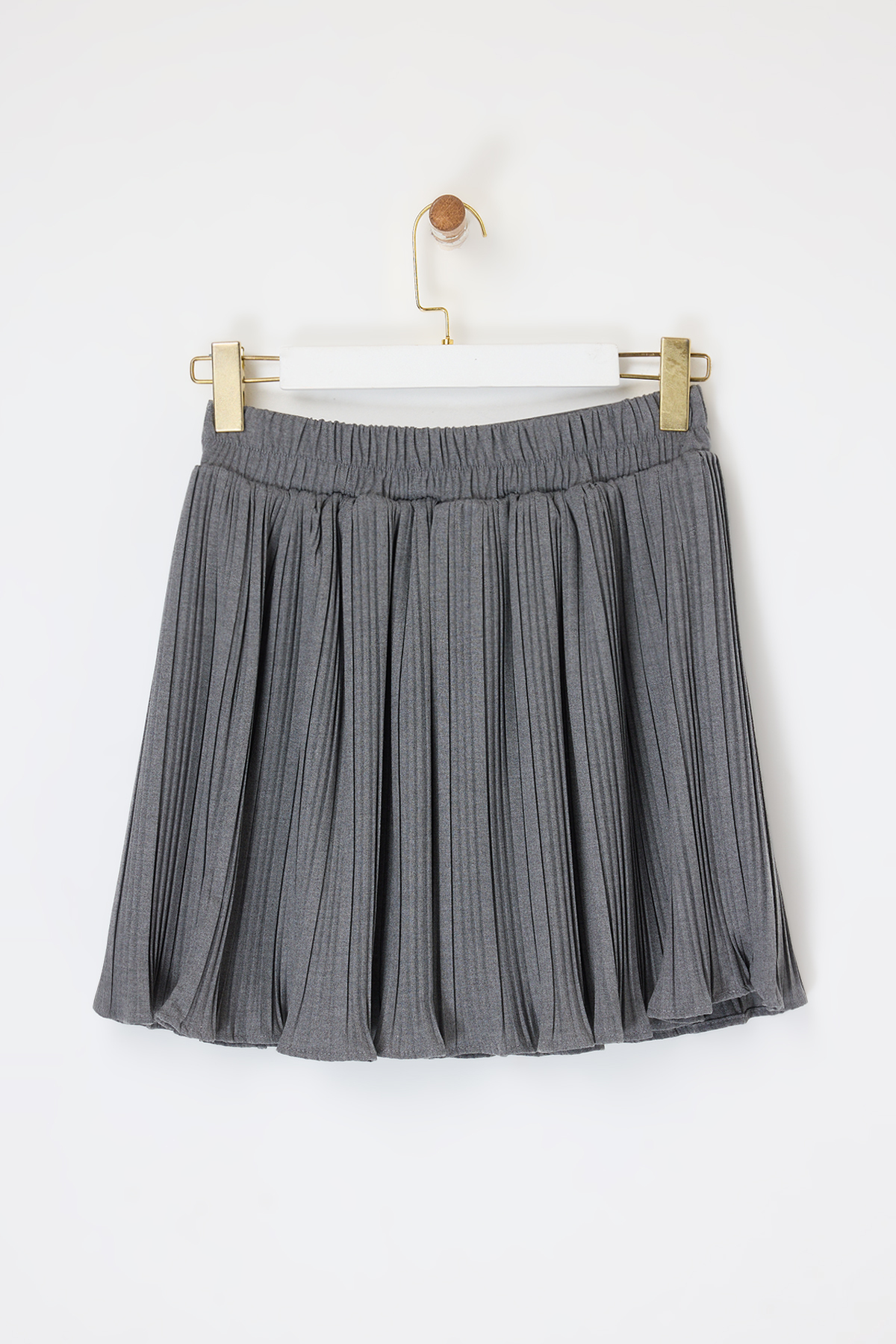 Trendyolmilla  Gri Piliseli Beli Lastikli Şort Etek TDRSS26SR00005 - Görsel 5