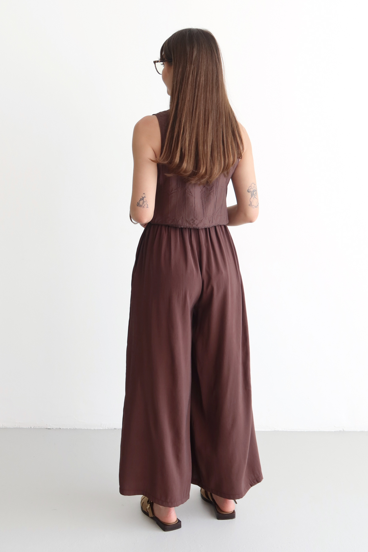 Trendyolmilla  Kahverengi Geniş Paça Modal Tuşeli Etek Görünümlü Pantolon TWOSS26PL00081 - Görsel 10