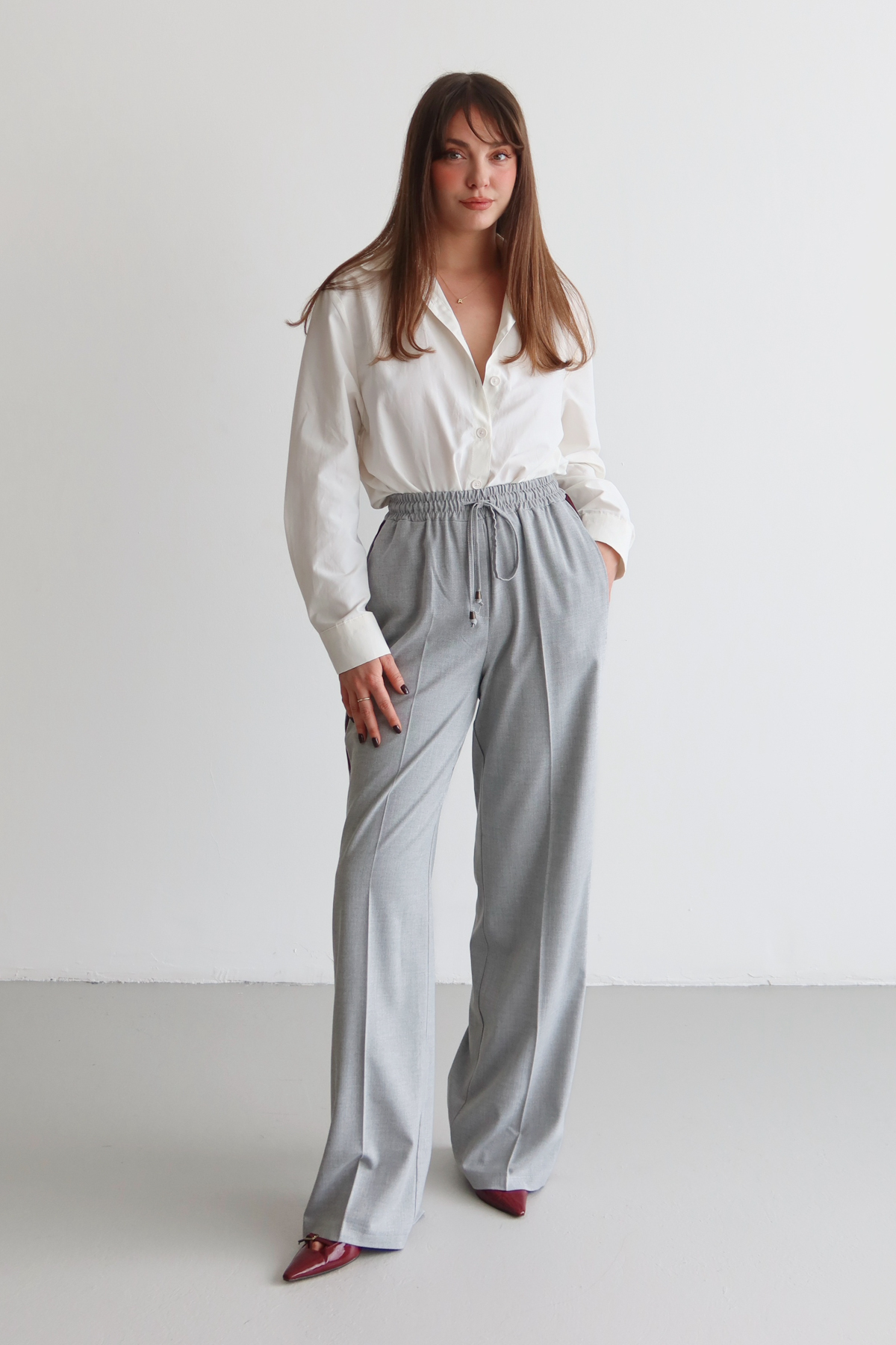 Trendyolmilla  Gri Bordo Çizgili Beli Lastikli Wideleg/Geniş Paça Dokuma Pantolon TWOAW26PL00174 - Görsel 2