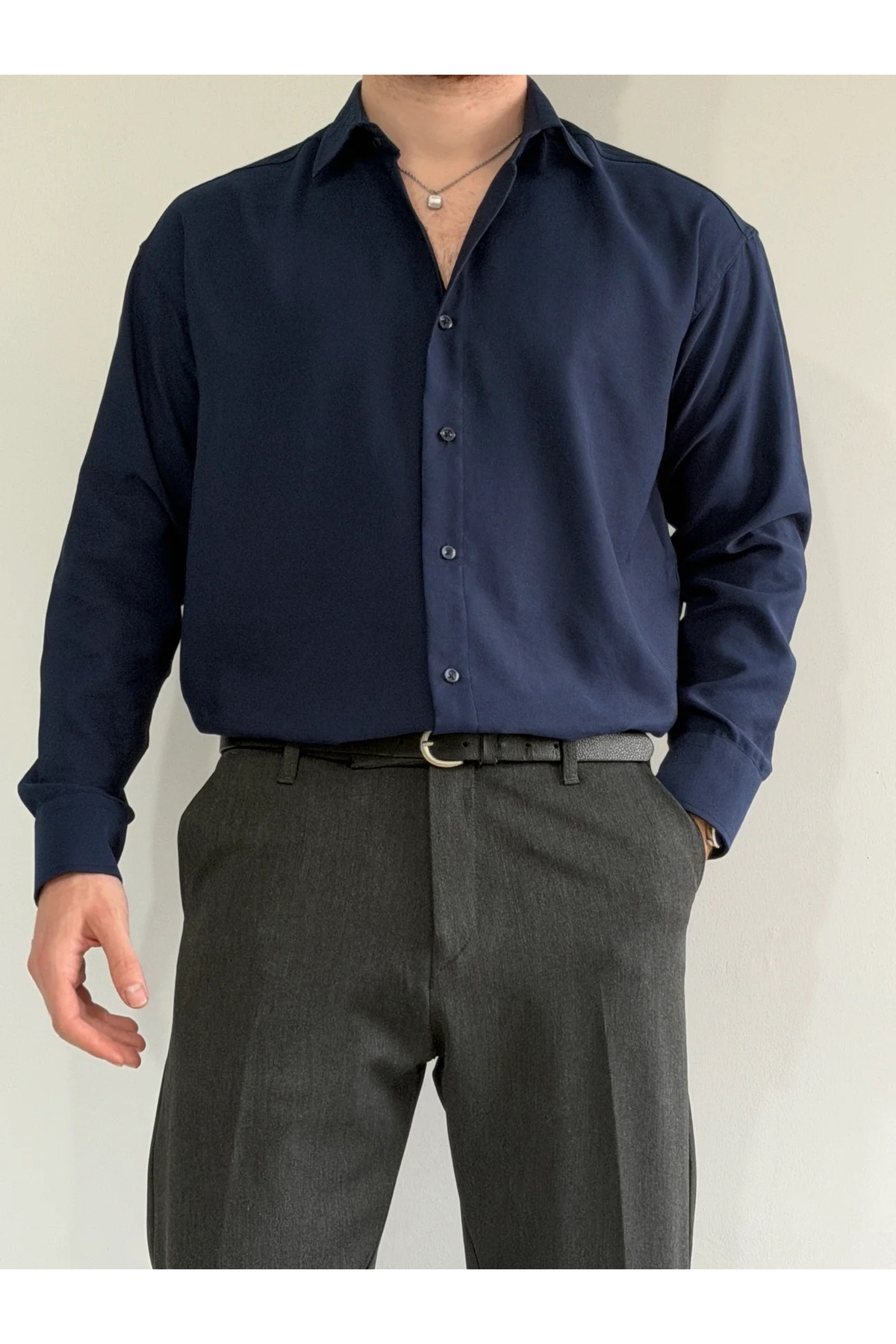 Trendyolmilla  Lacivert Regular Fit Mevsimlik Erkek Gömlek TMNSS26GO00005 - Görsel 5