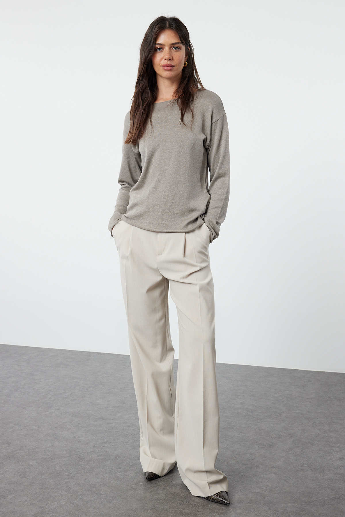 Trendyolmilla  Vizon Pamuklu Kayık Yaka Transparan Görünümlü İnce Fitted/Vücudu Saran Triko Kazak TWOAW25KZ00080 - Görsel 2