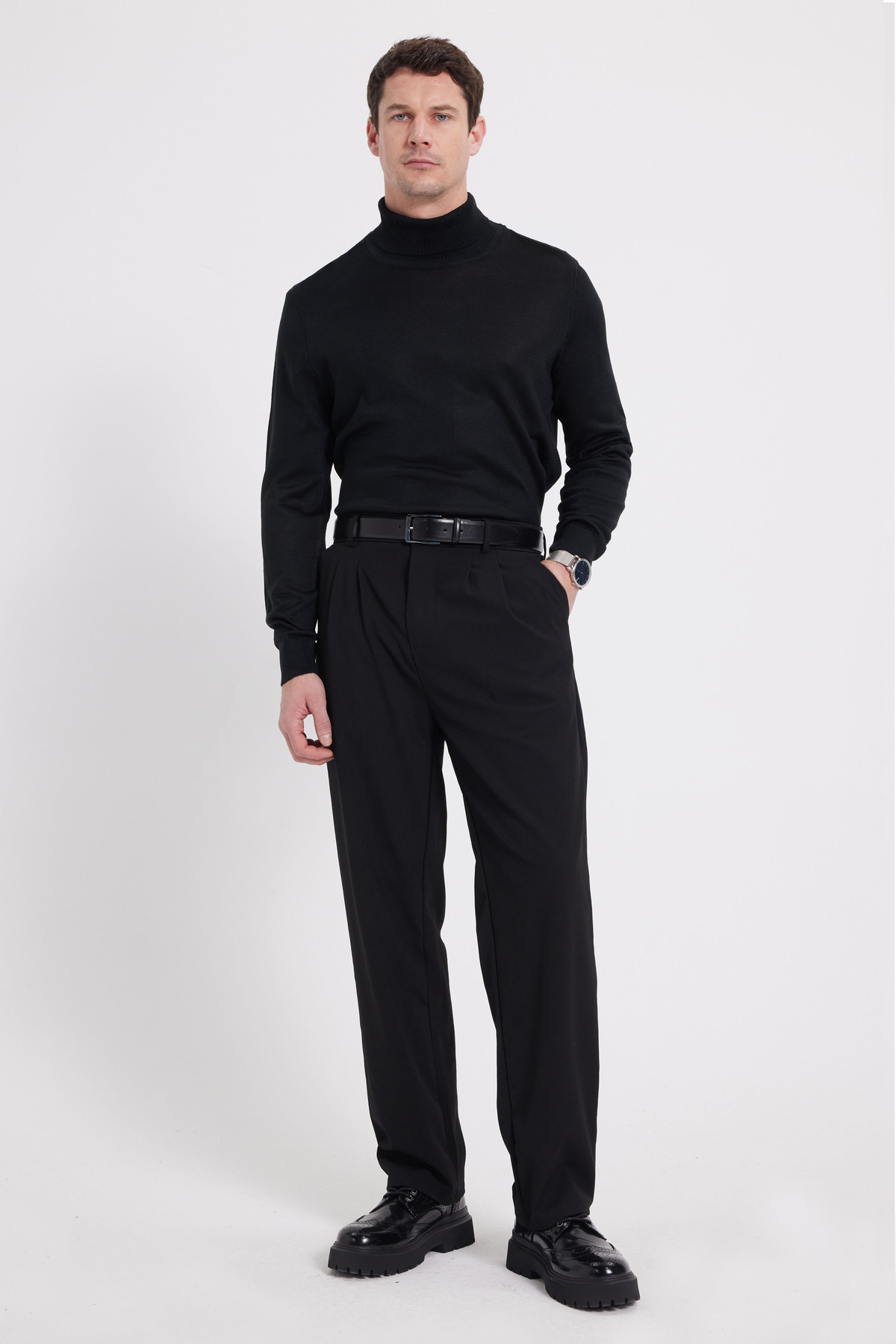 Tudors  Erkek Slim Fit Dar Kesim Tam Boğazlı Yaka Düz Yün Kazak - Görsel 4