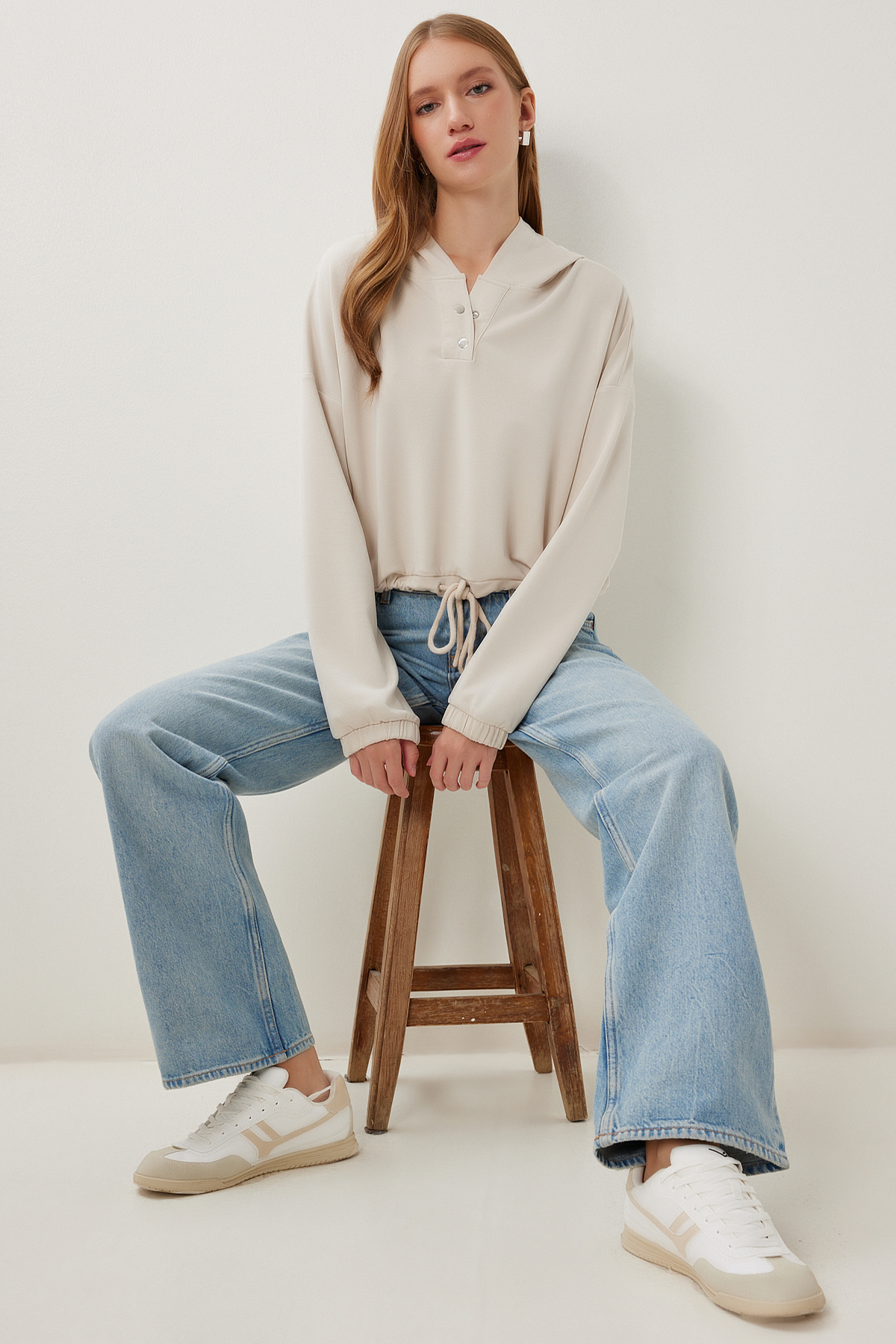 Happiness İstanbul  Kadın Antrasit Kapüşonlu Modal Sweatshirt UB00435 - Görsel 3