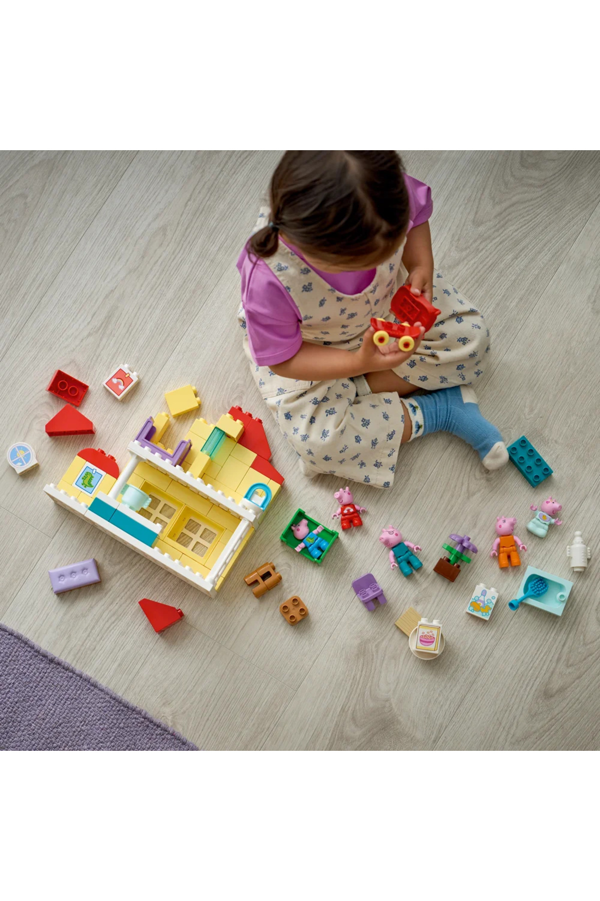 LEGO LEGO® DUPLO® Aile Evi 10467 - 2+ Yaş İçin Yapım Seti (84) fotoğrafı 4 (önizleme)