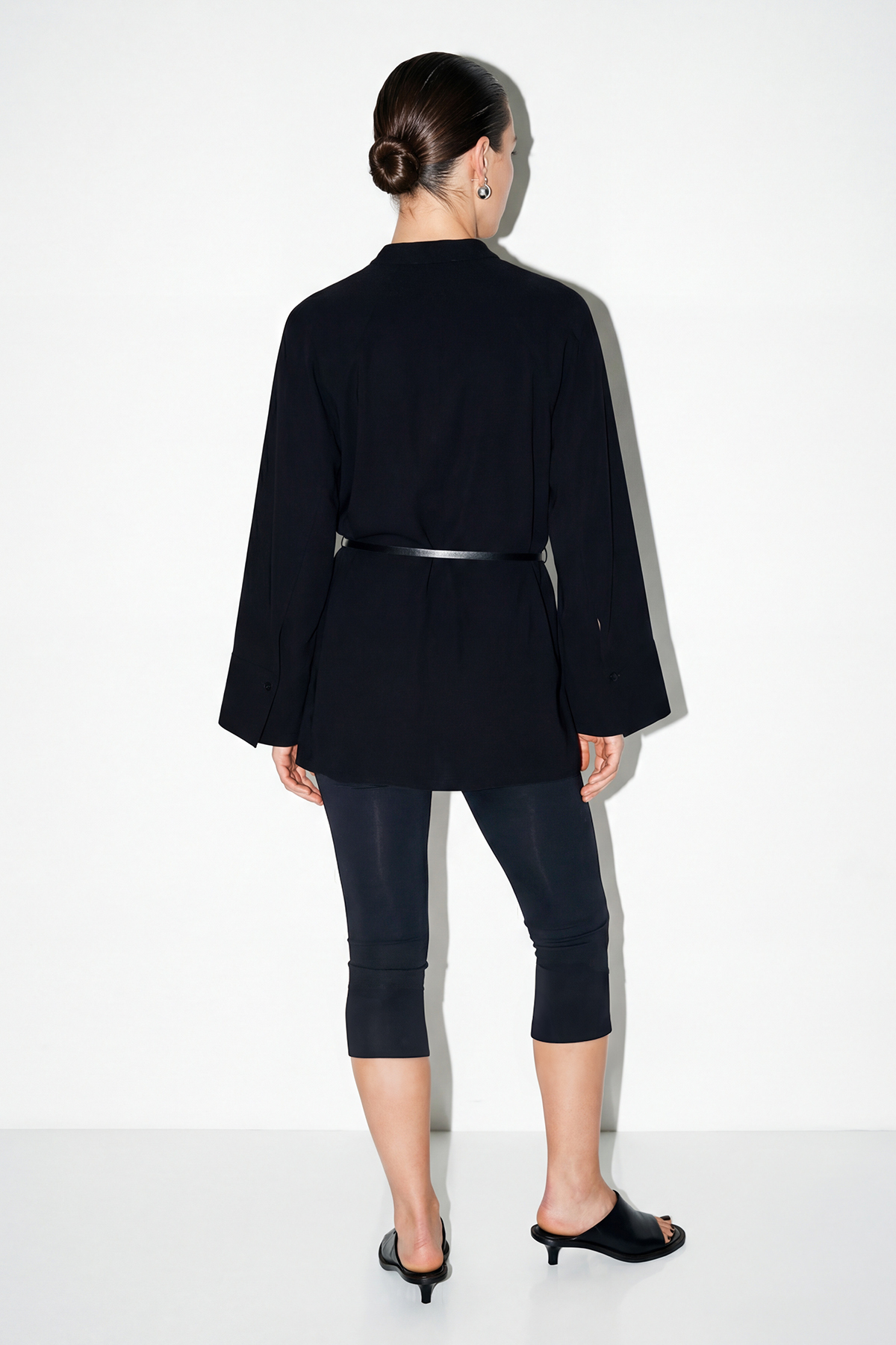 Trendyolmilla  Kemerli Pileli Gömlek - Görsel 3