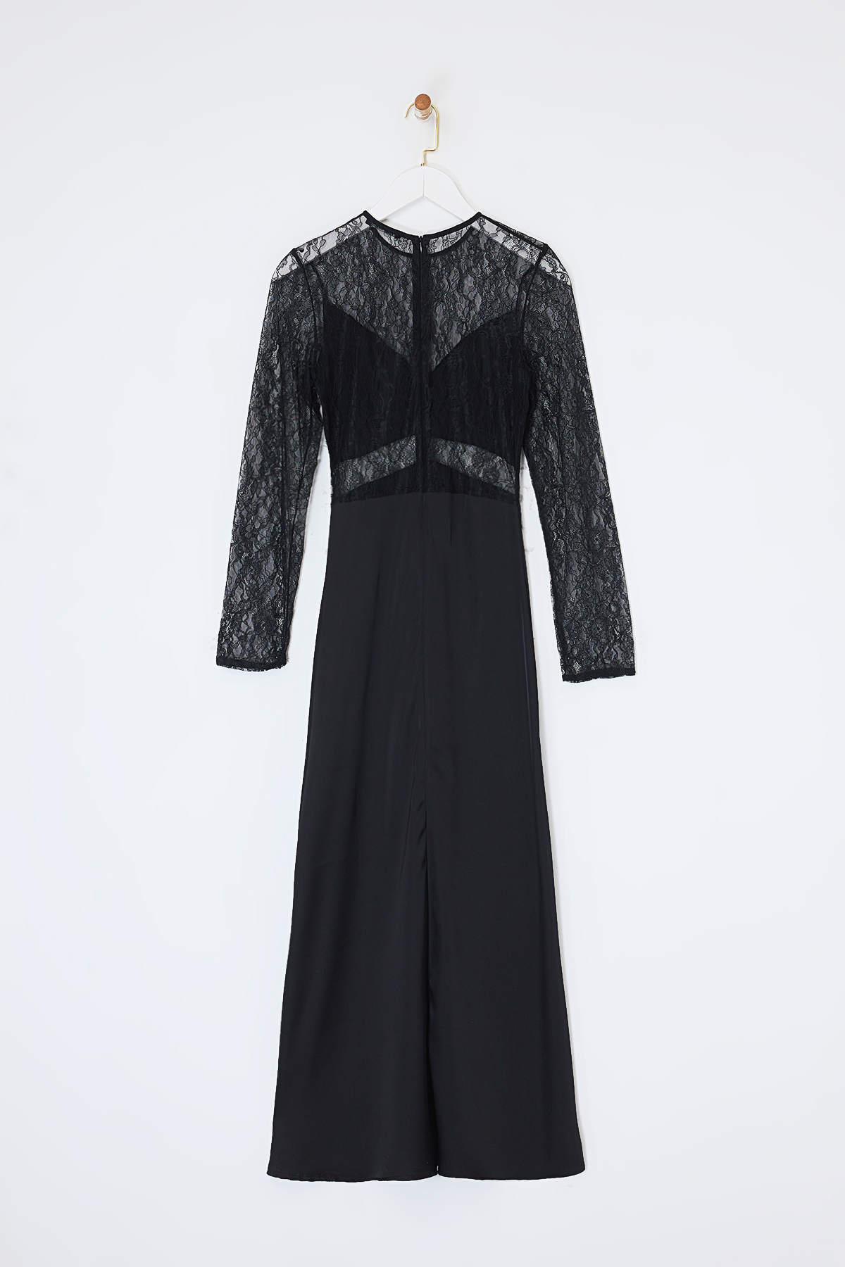 Trendyolmilla  Siyah Dantel Detaylı Saten Uzun Elbise TDRSS26EL00001 - Görsel 5