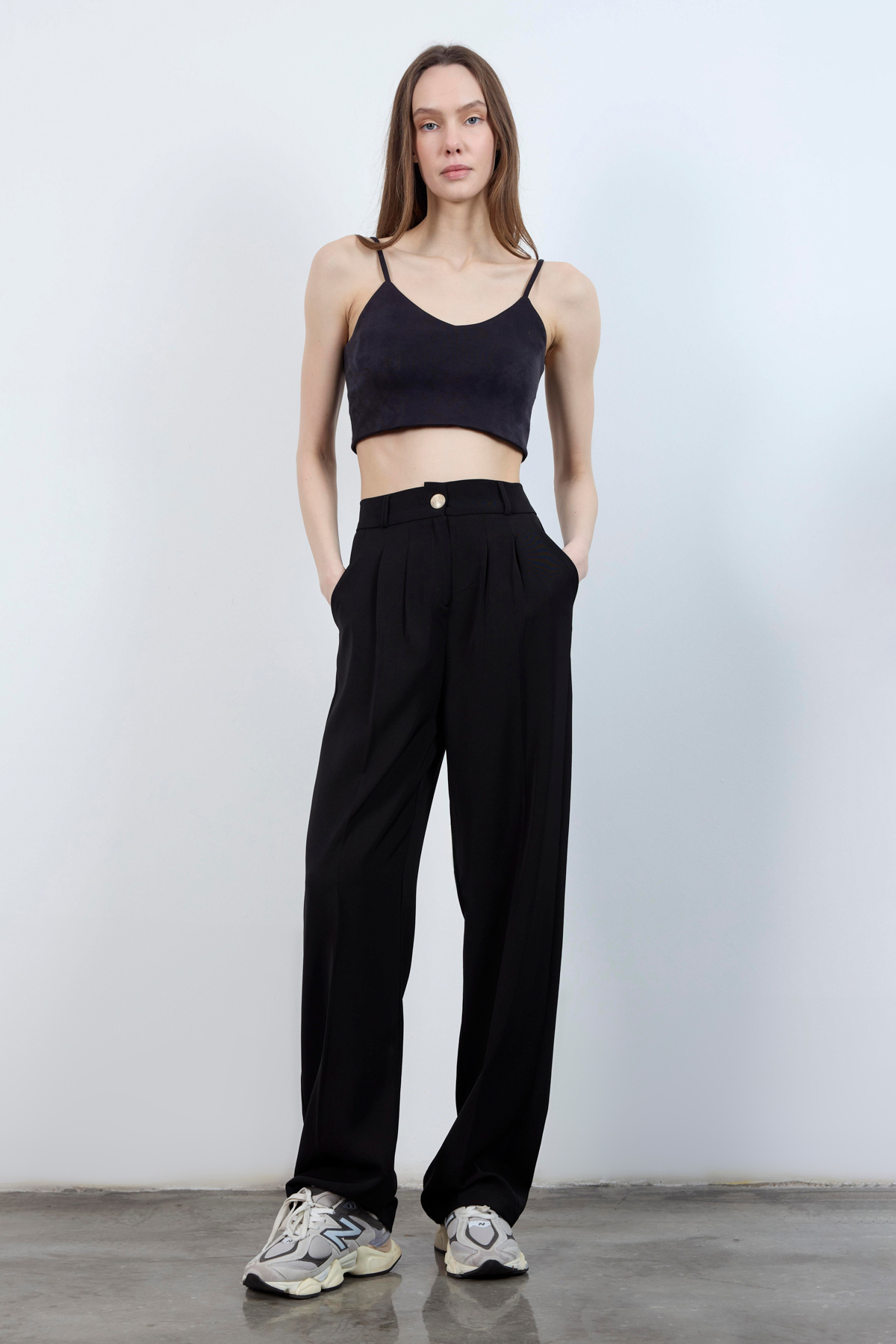 Trendyolmilla  Siyah Yüksel Bel Geniş Paça Dokuma Pantolon TWOAW26PL00161 - Görsel 8