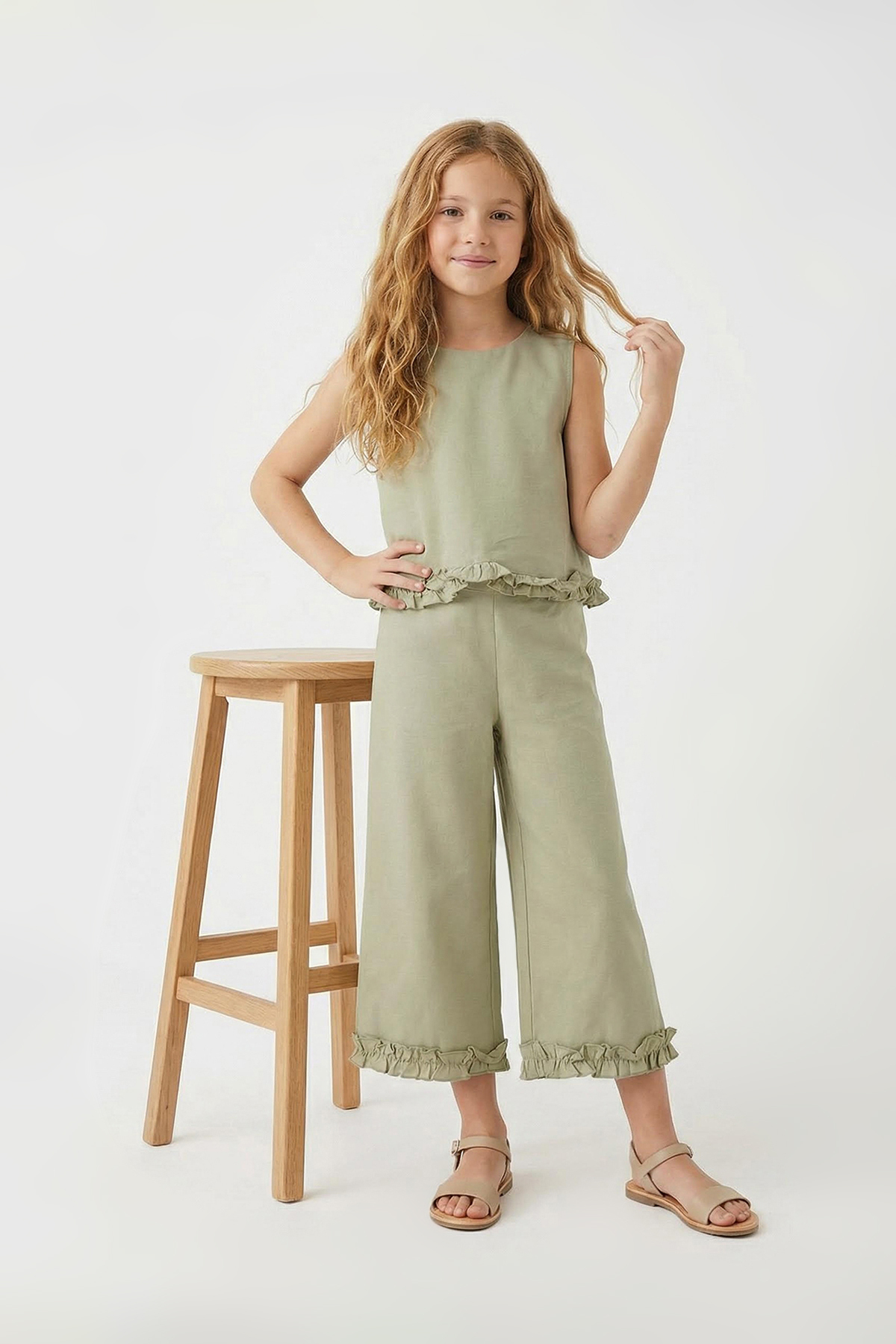 Trendyolmilla  Mint Fırfır Detaylı Kız Çocuk Düz Dokuma Bayramlık Alt - Üst Takım TKDSS26AU00021 - Görsel 2
