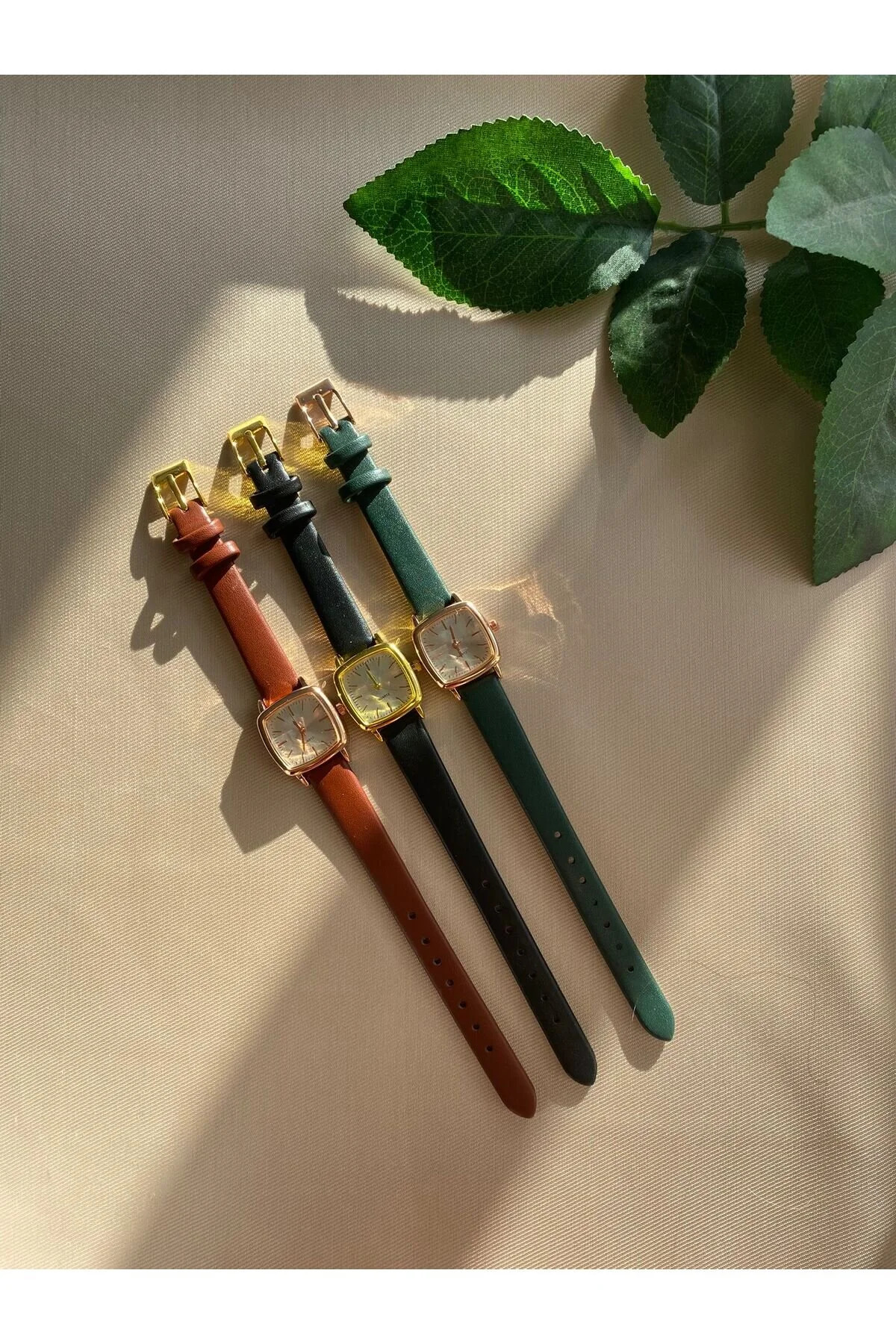 QUARTZ  Retro Minimal Koyu Kahve Renk Kordon Kadın Kol Saati Gold Kasa - Görsel 3