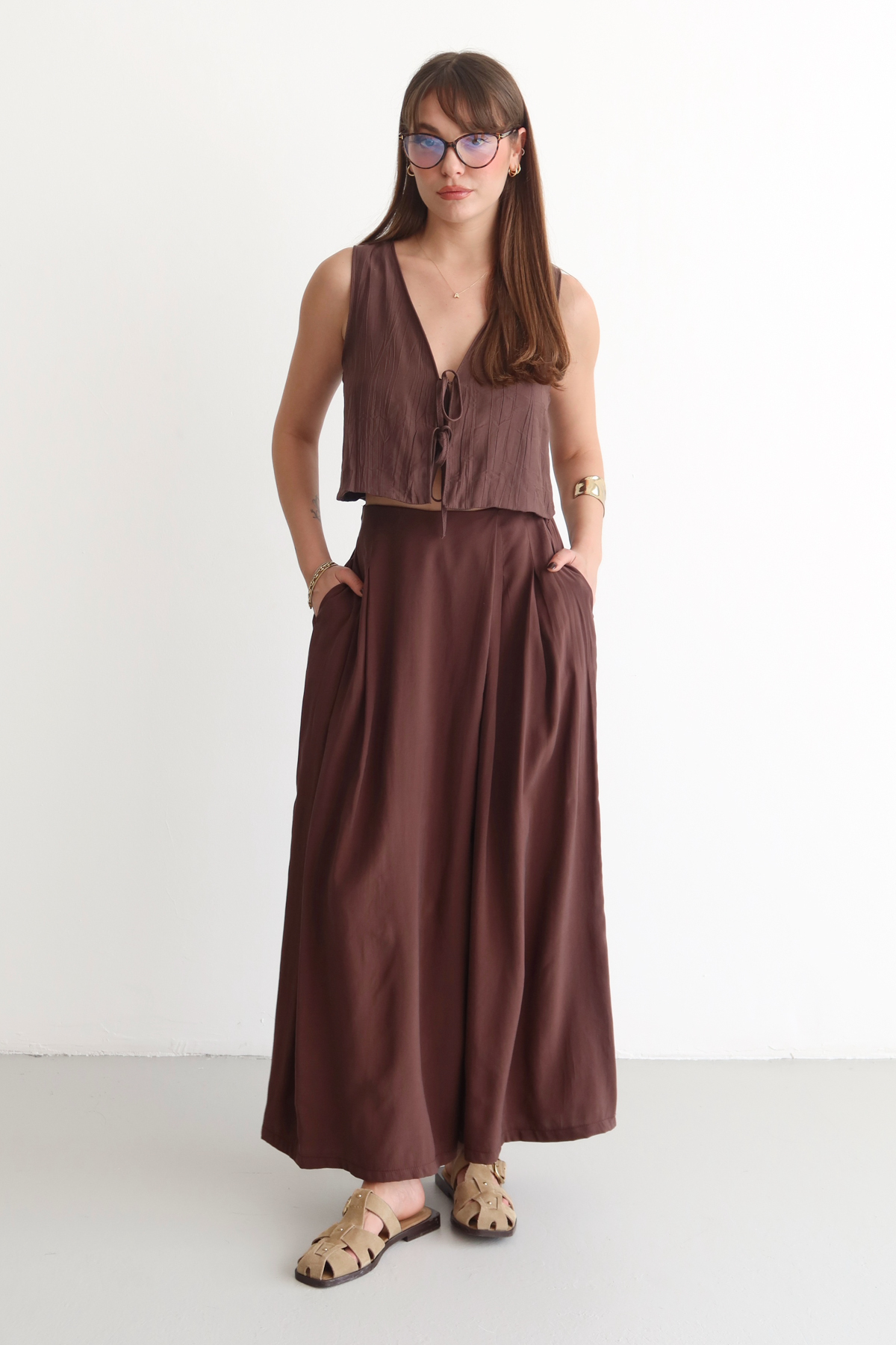 Trendyolmilla  Kahverengi Geniş Paça Modal Tuşeli Etek Görünümlü Pantolon TWOSS26PL00081 - Görsel 7